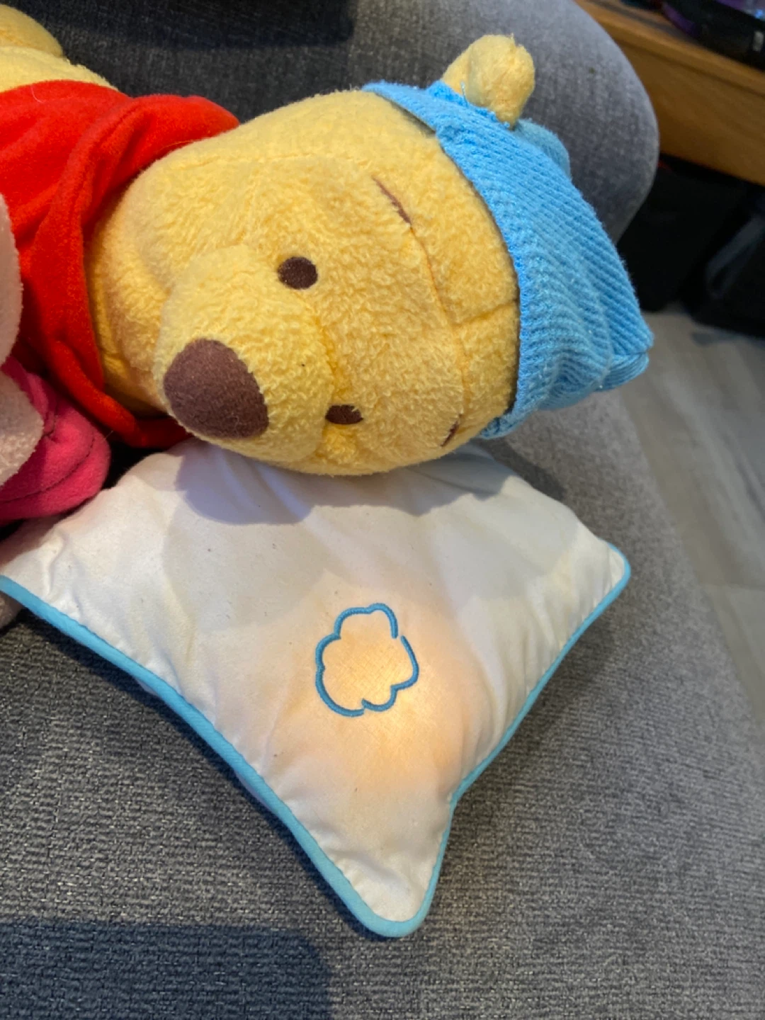 Disney Winnie the Pooh Sing Me to Sleep Plush Toy with Music Box - photo 5