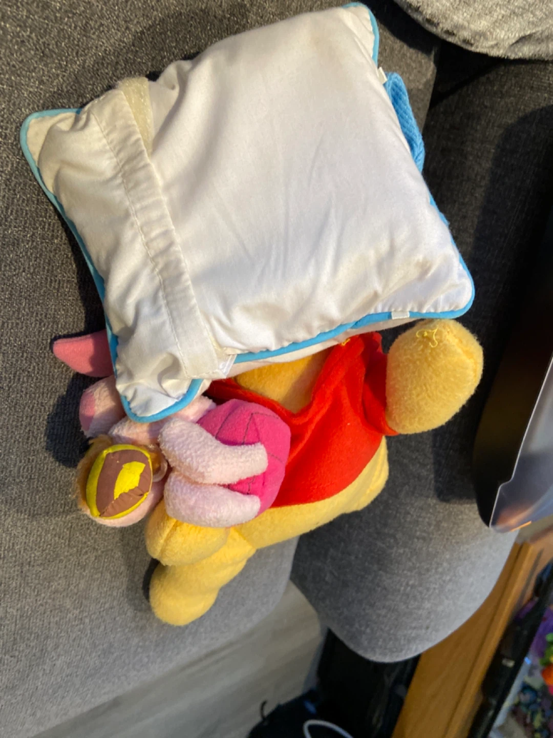 Disney Winnie the Pooh Sing Me to Sleep Plush Toy with Music Box - photo 4