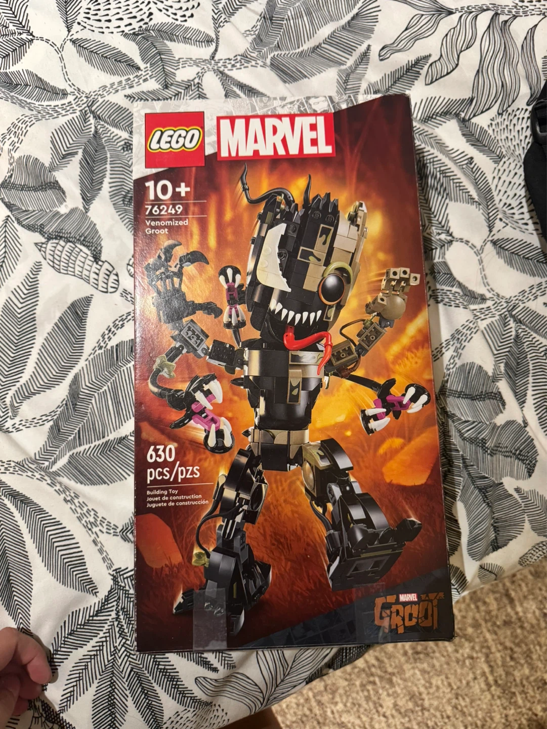 LEGO Marvel Venomized Groot Set