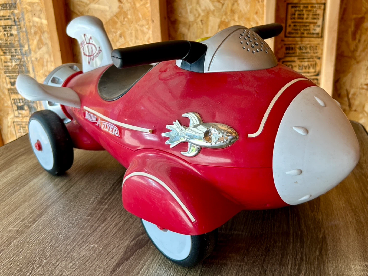 Radio Flyer Ride-On Toy Rocket