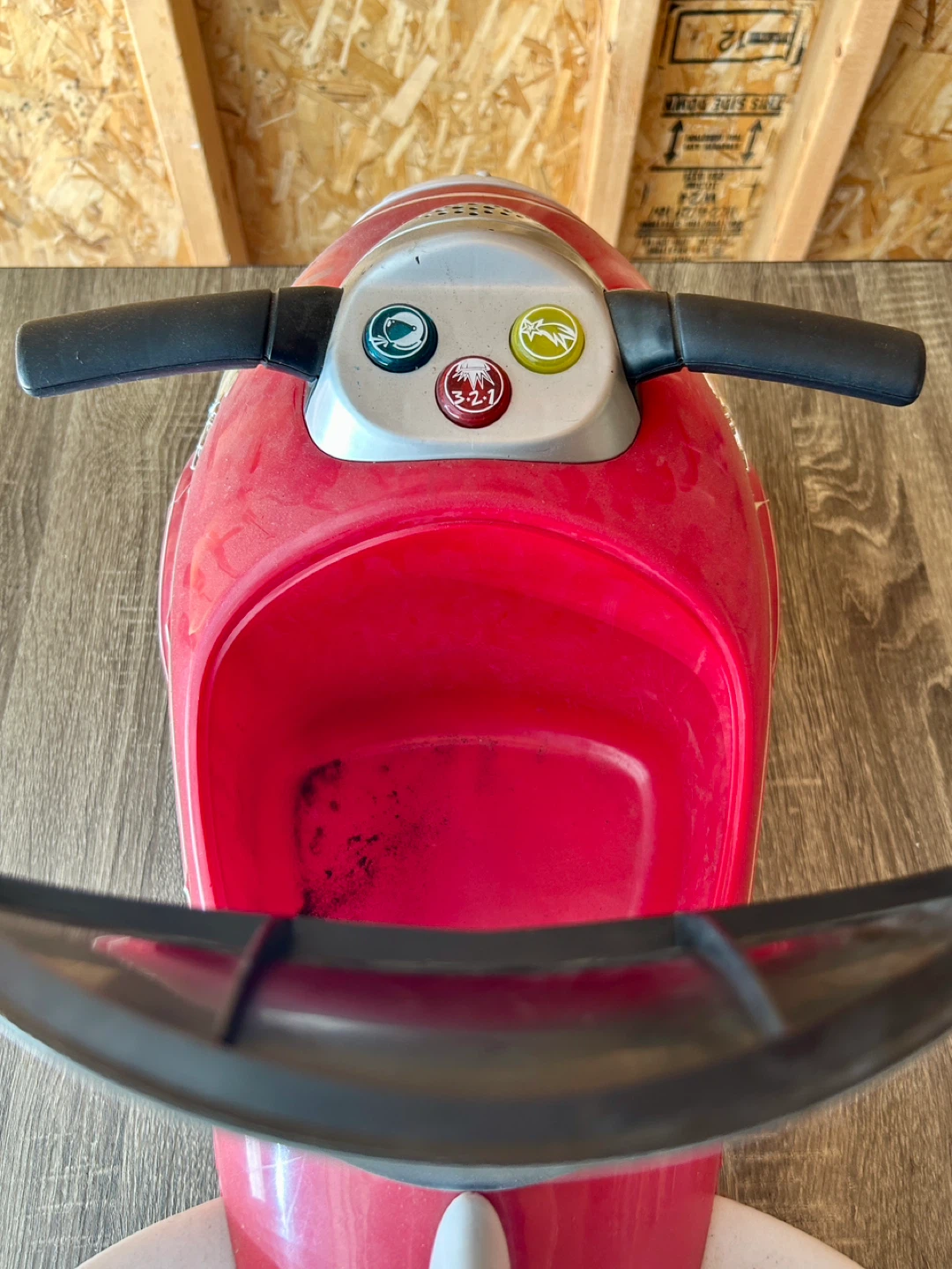 Radio Flyer Ride-On Toy Rocket - photo 2