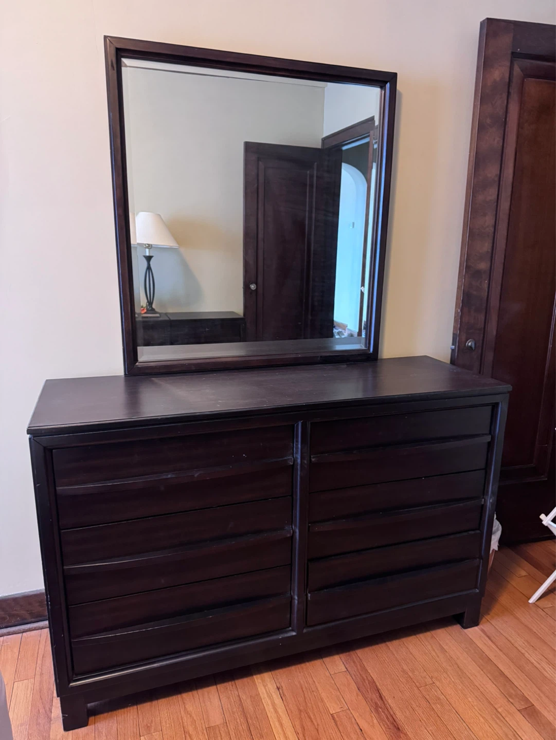Moving Sale: Furniture Pieces in Good Condition - photo 4