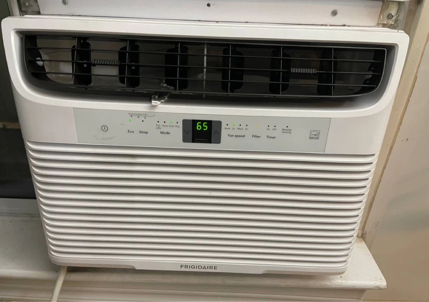 Frigidaire 10,000 BTU Window Air Conditioner-must go ASAP