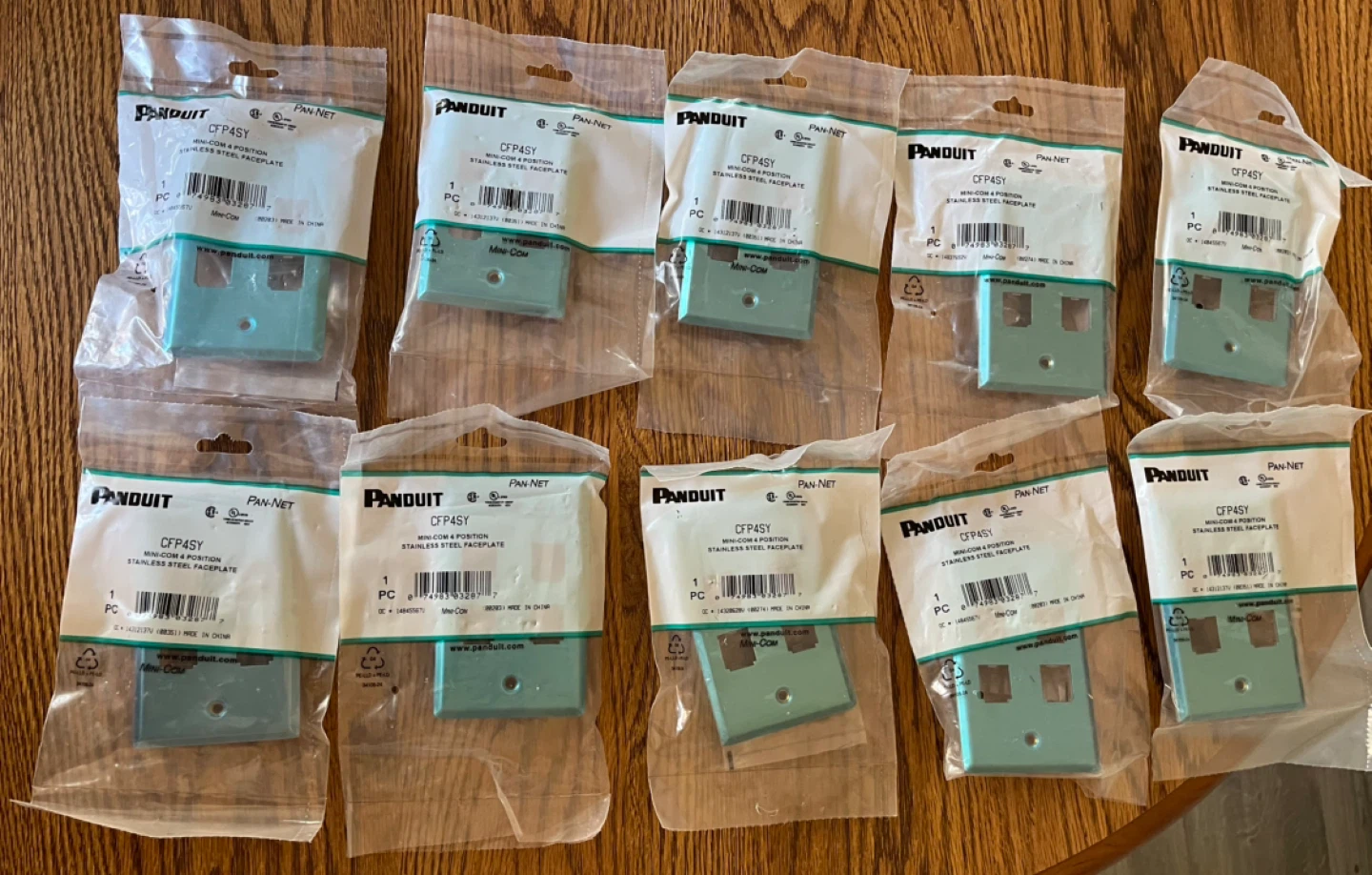Brand New Panduit CFP4SY Faceplate, Single Gang, Stainless - photo 2