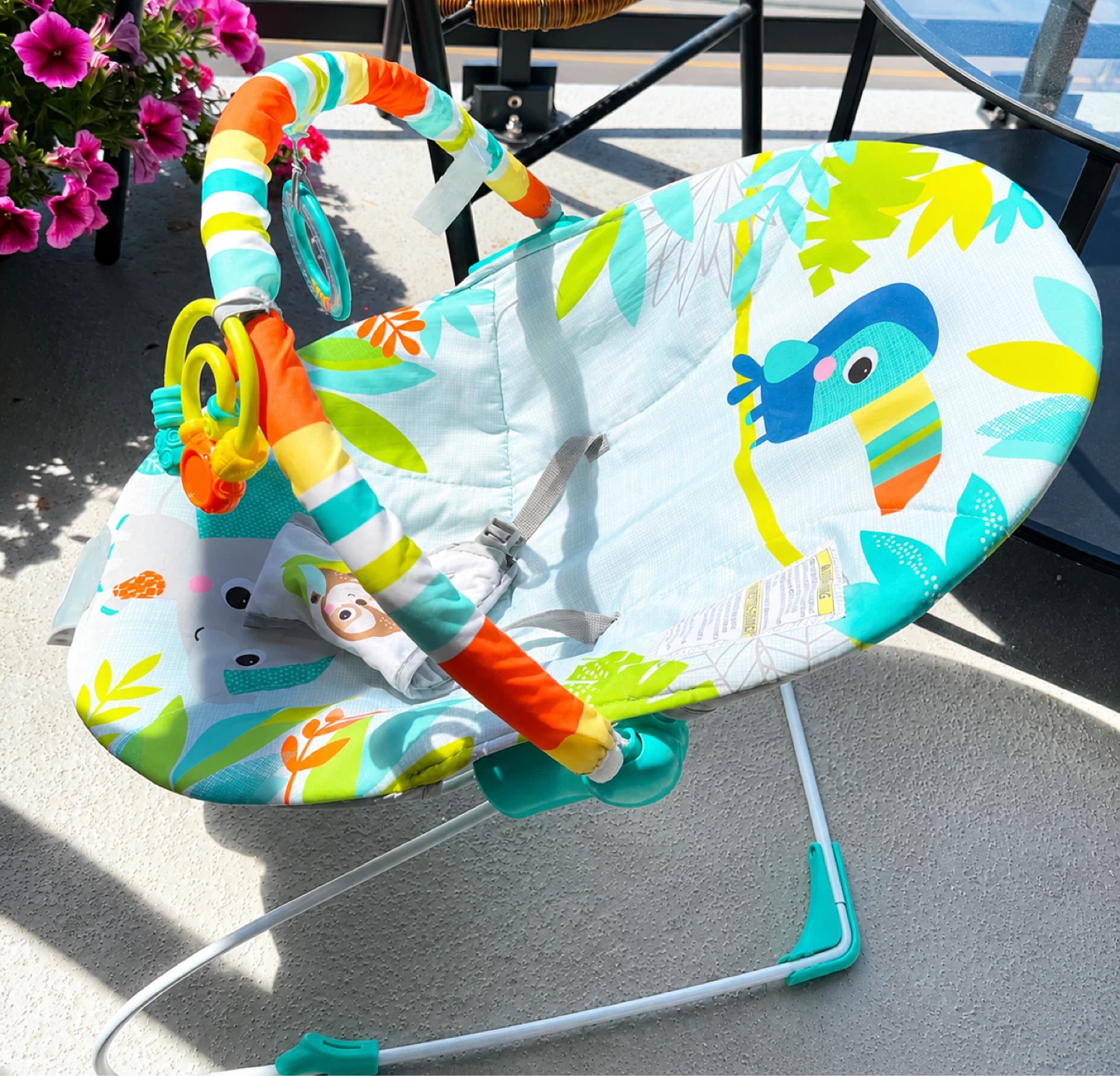 Baby Bouncer/Rocker Chair – Excellent Condition (Like New) - photo 2