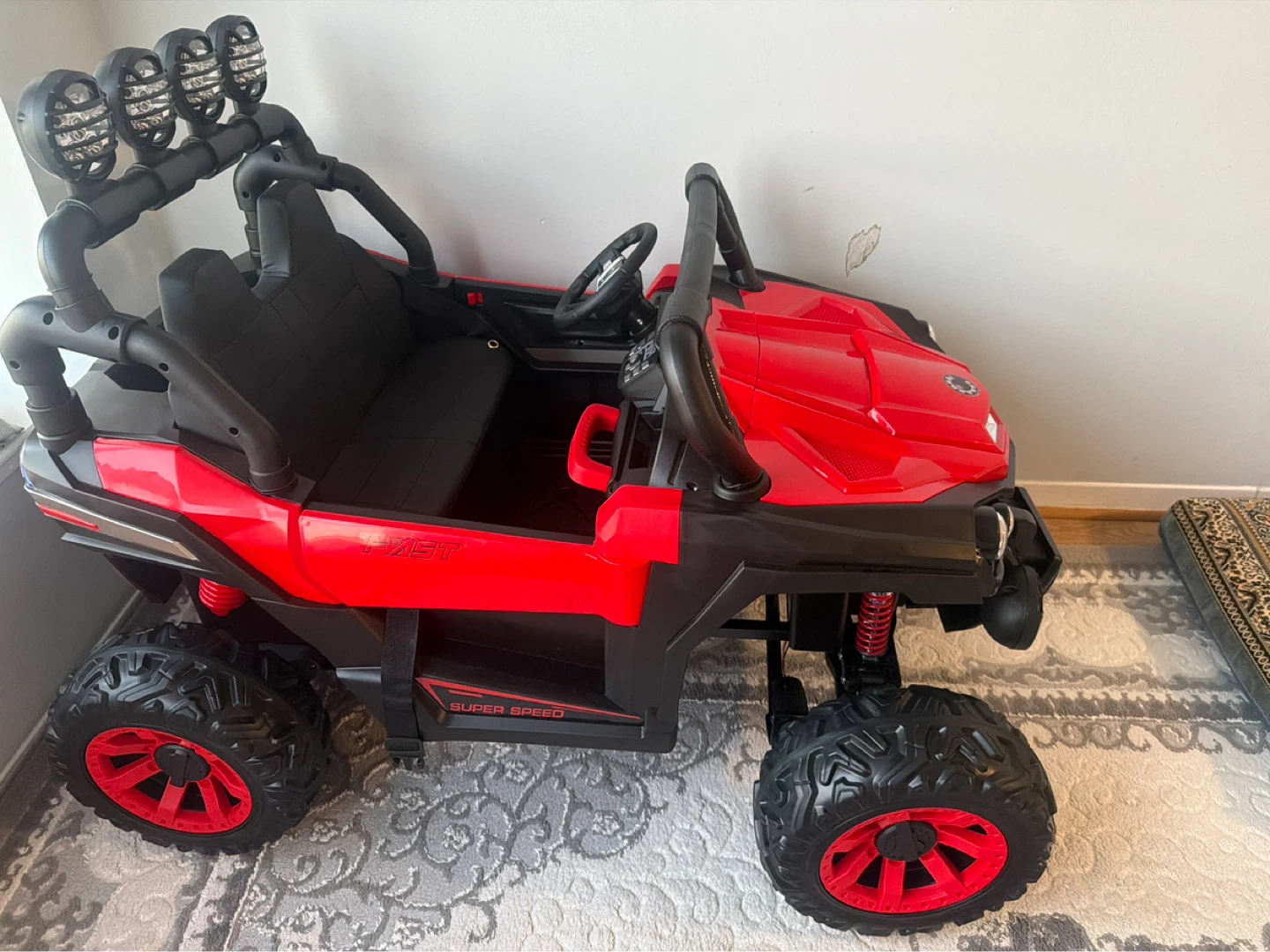 24 V 4X4 Ride on car two seater - photo 3