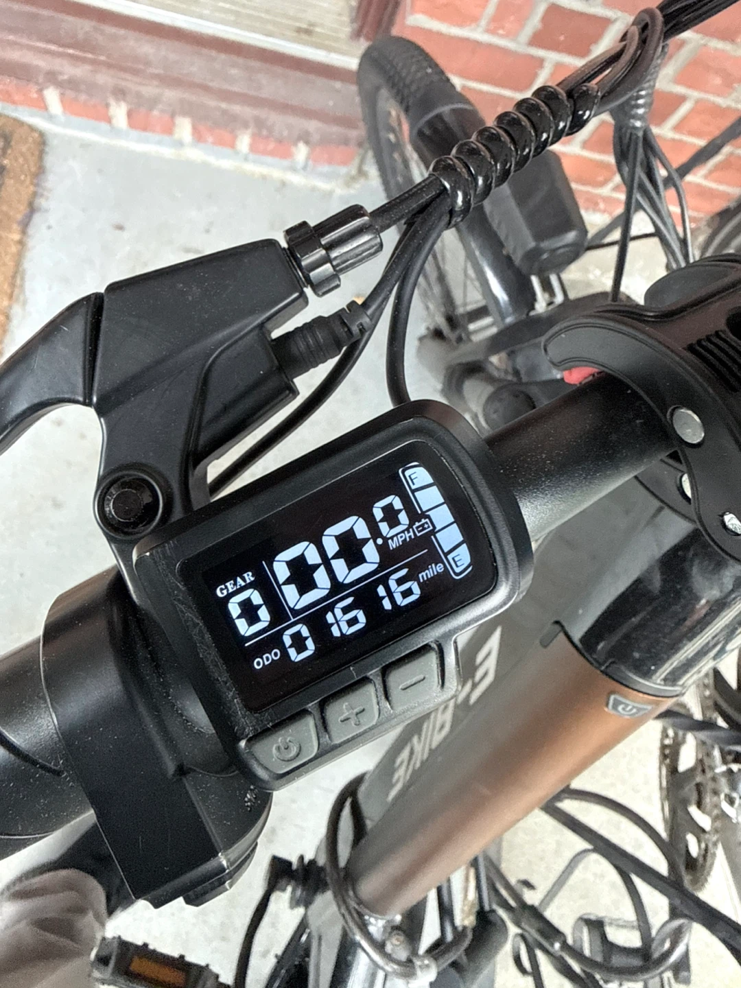 E-Bike Display and Handlebar Components
