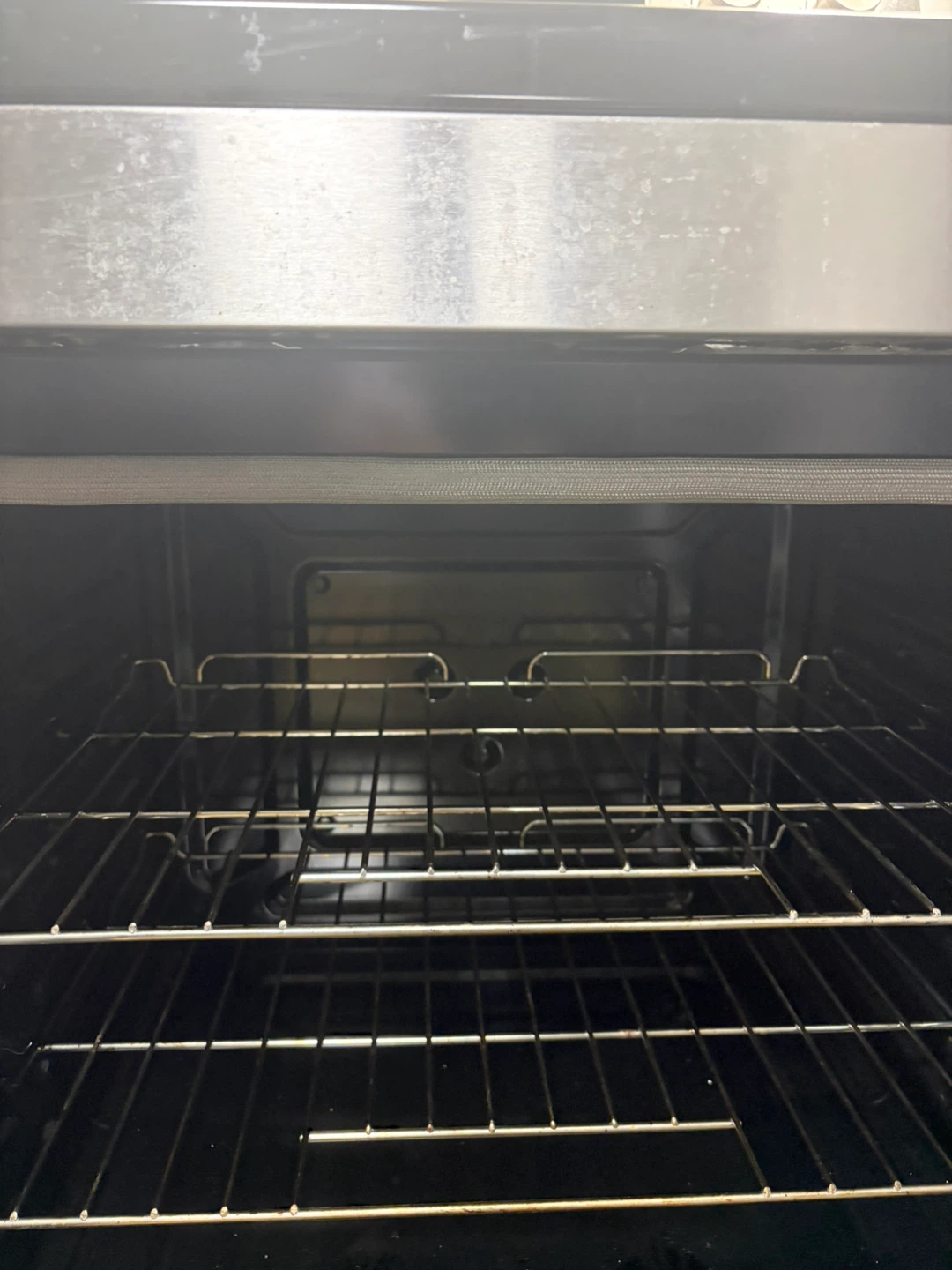 Samsung Electric Range with Smooth Cooktop - photo 2