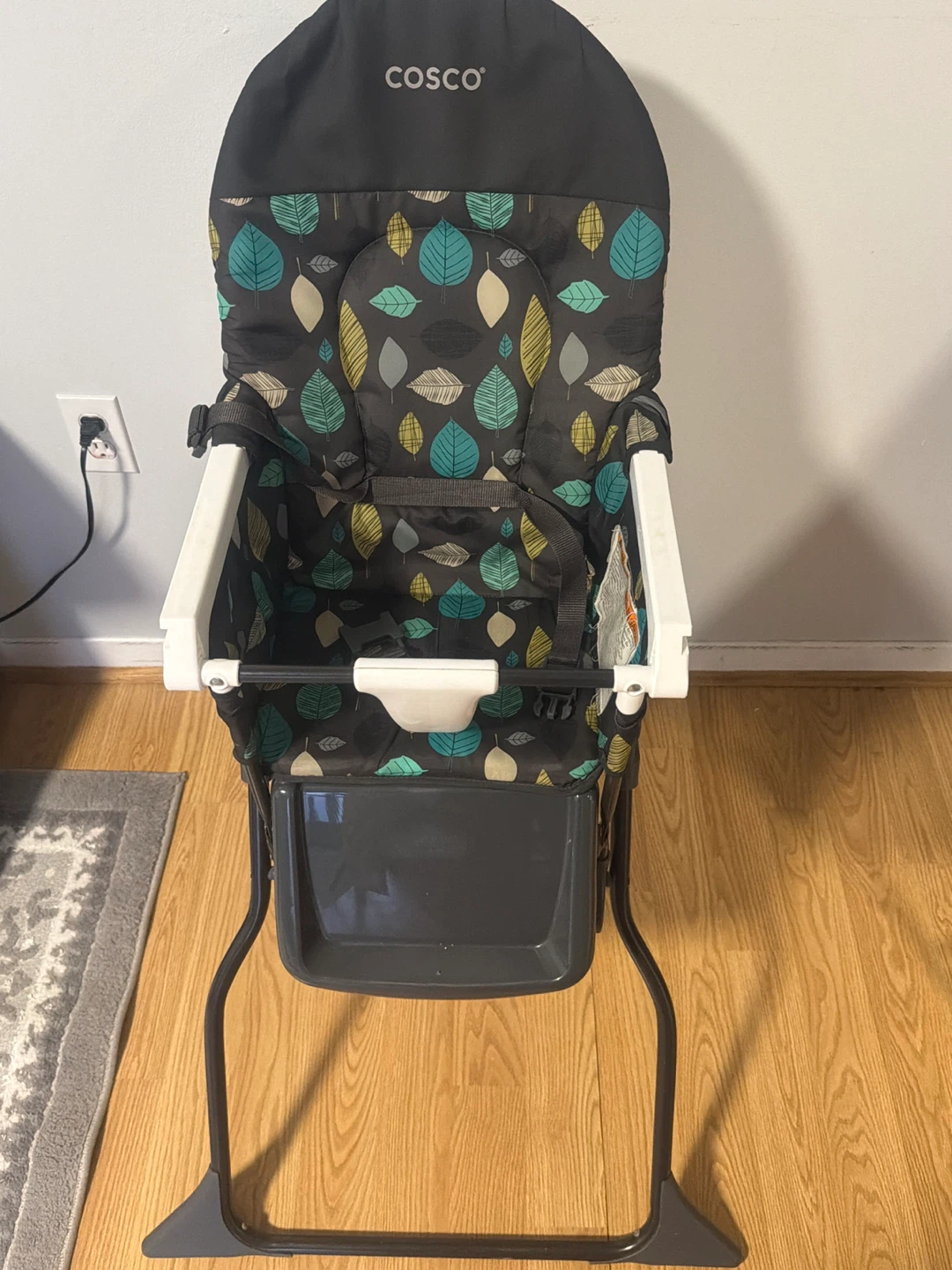 Cosco High Chair with Leaf Pattern