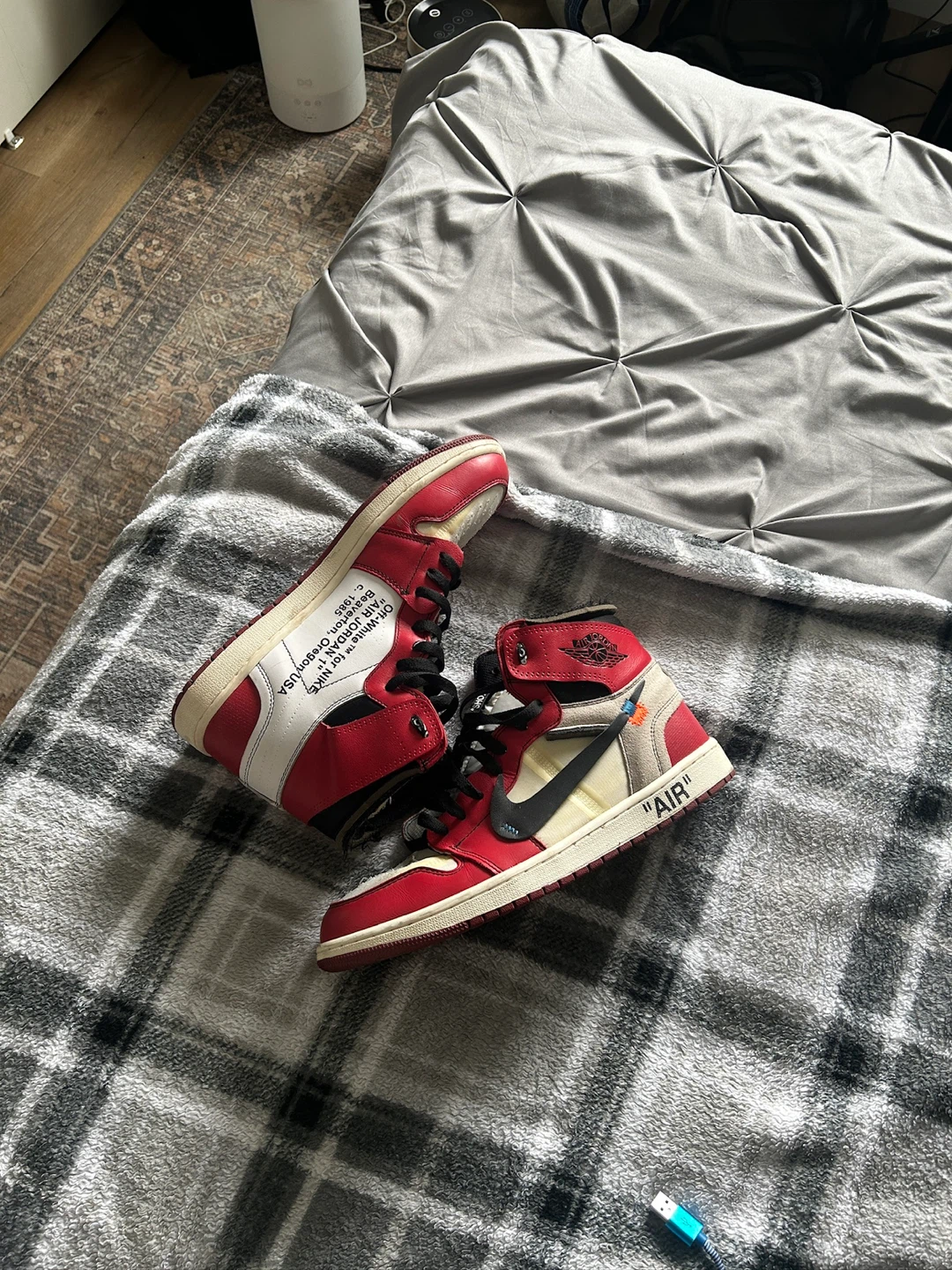 Off-White x Nike Air Jordan 1 Sneakers reps