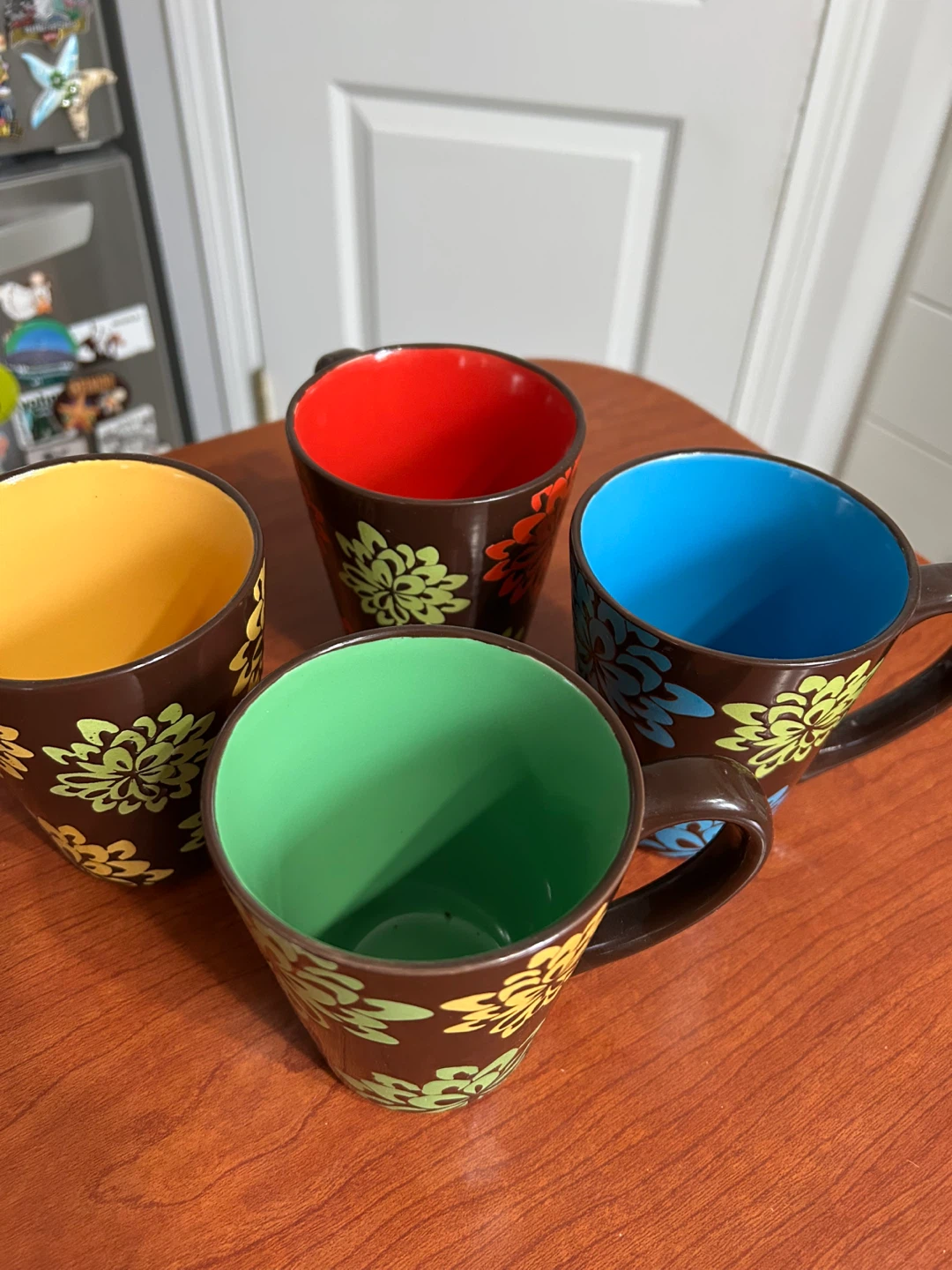 Set of 4 Mugs - Brown with Floral Design - photo 3