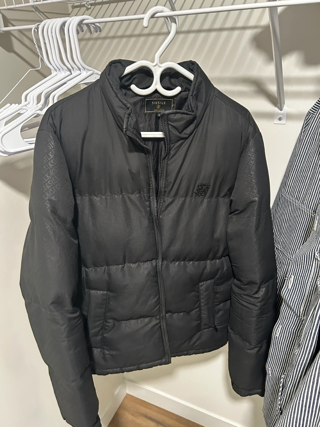 Siksilk Black Puffer Jacket - photo 2