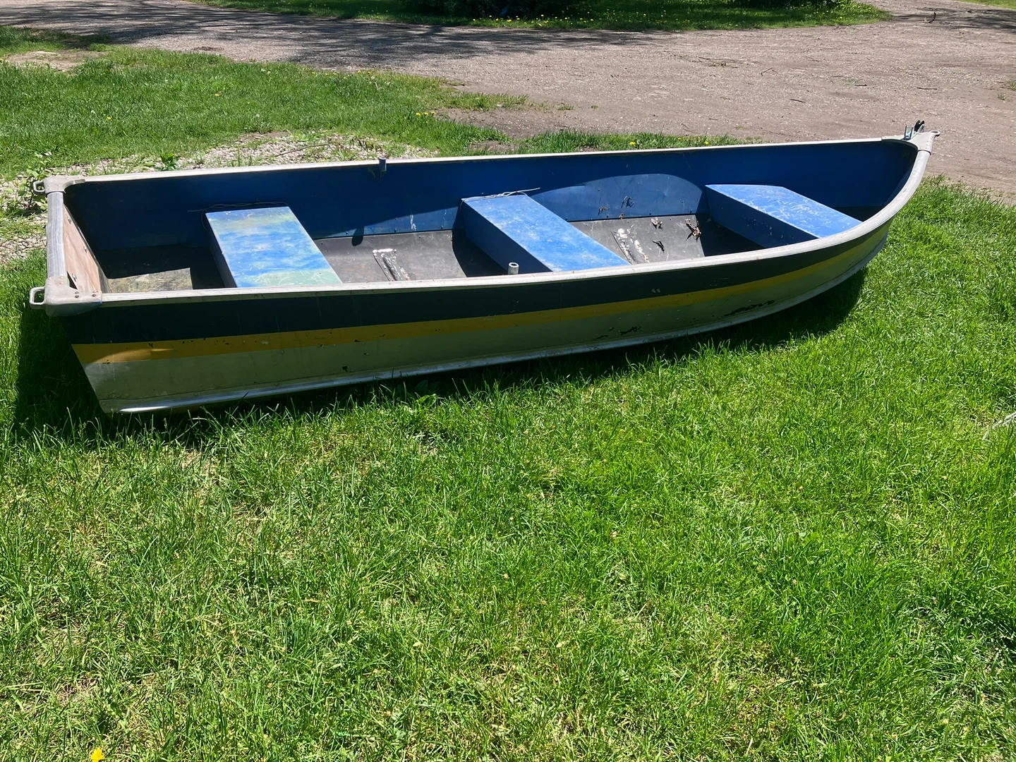 Aluminum Fishing Boat