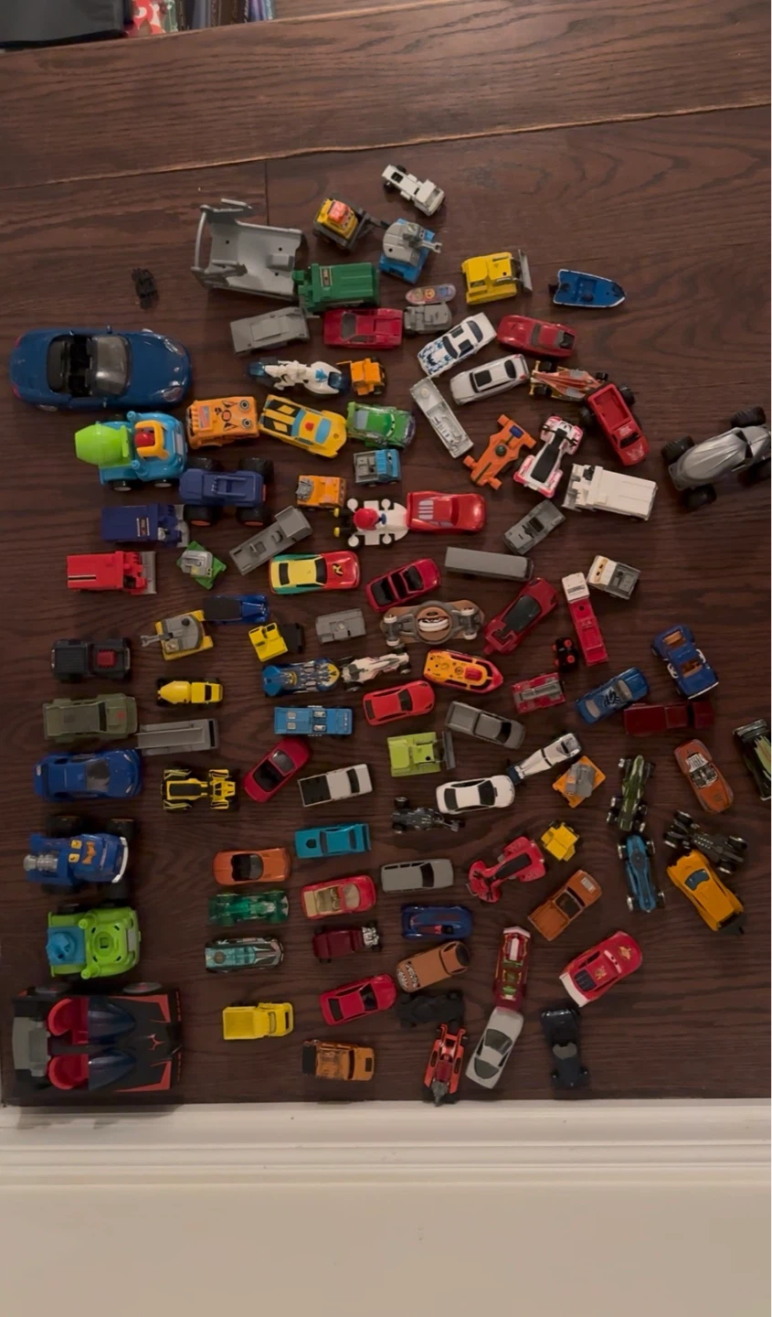 Toy Cars - big bag of it - photo 2