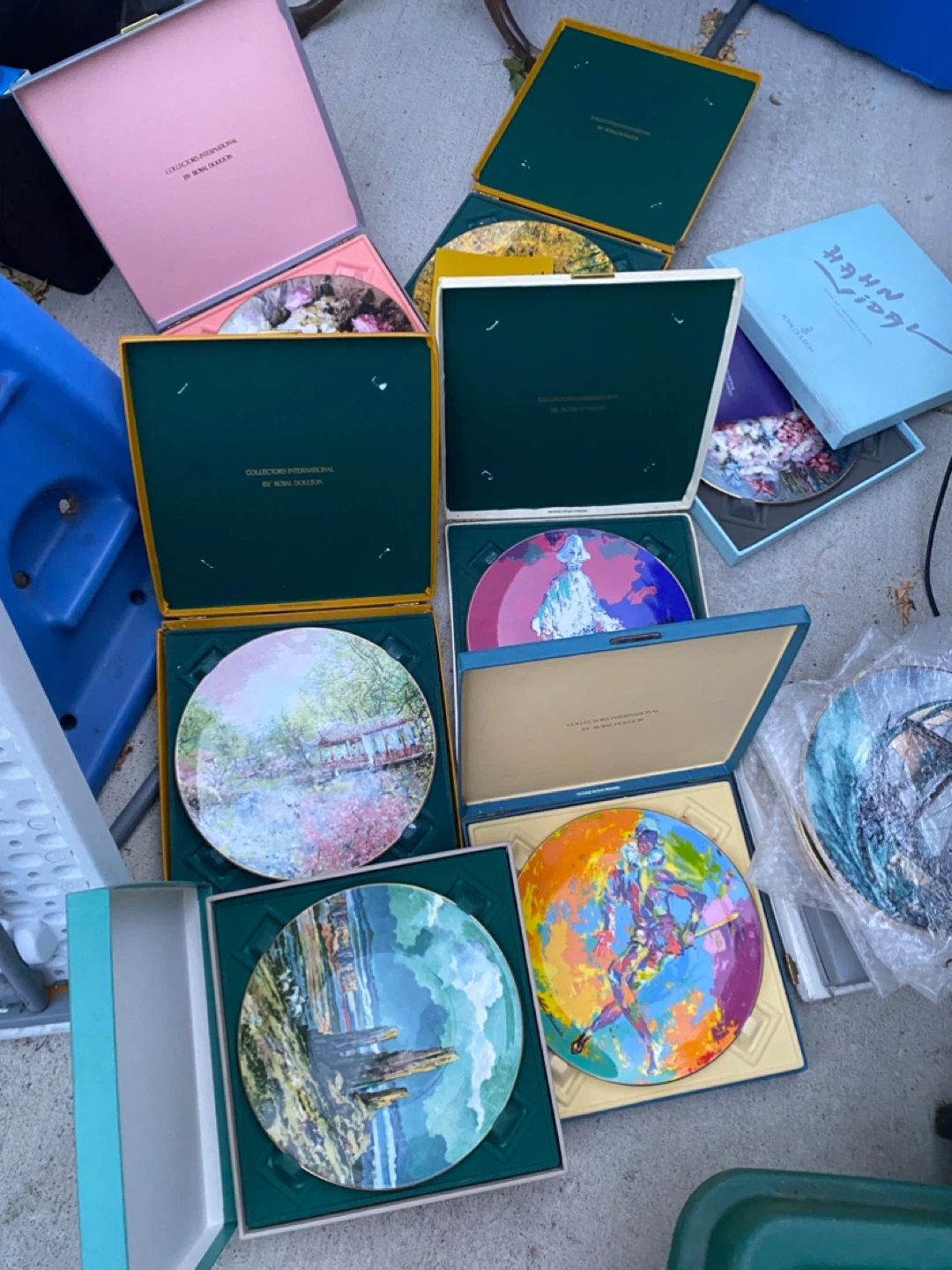 Royal doulton collector 10 each