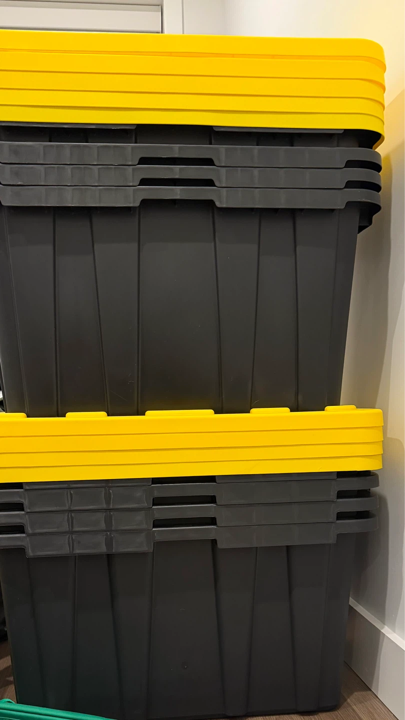 HDX Storage Totes with Lids (27 Gallon)