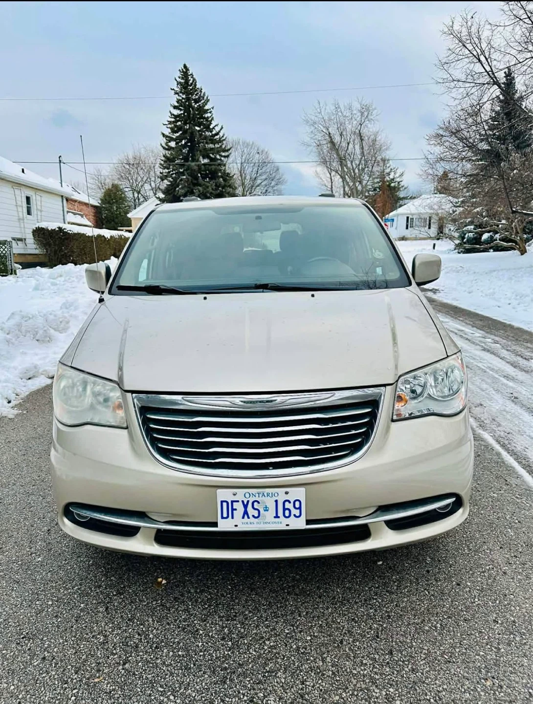 2012 Chrysler Town & Country Touring Minivan