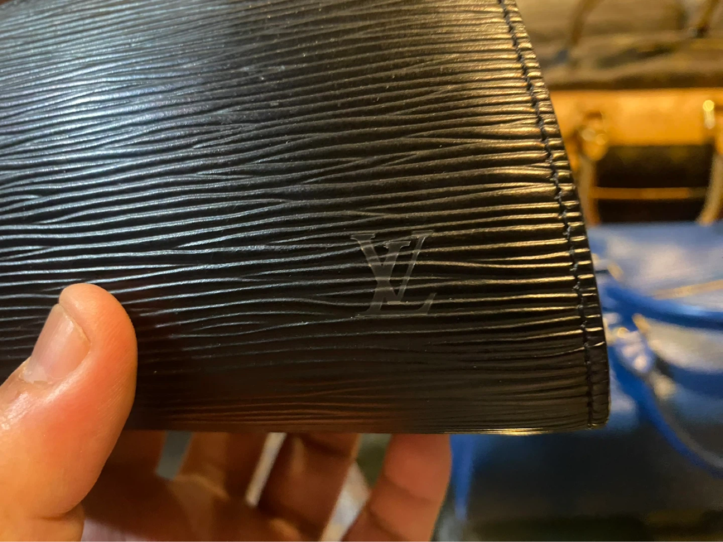 Louis Vuitton Black Epi Leather Pouch - photo 5