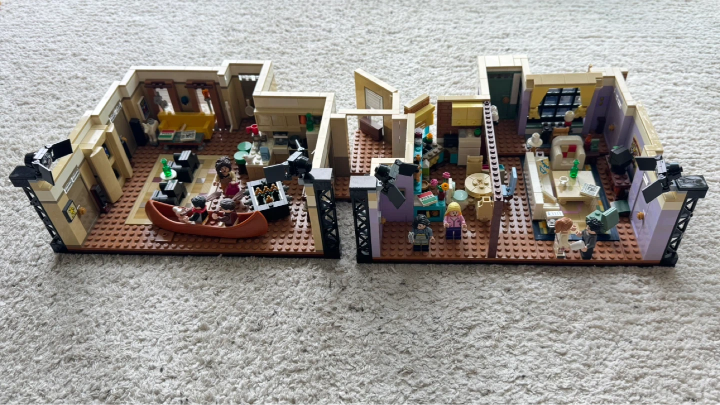 Lego Friends Apartments - photo 2