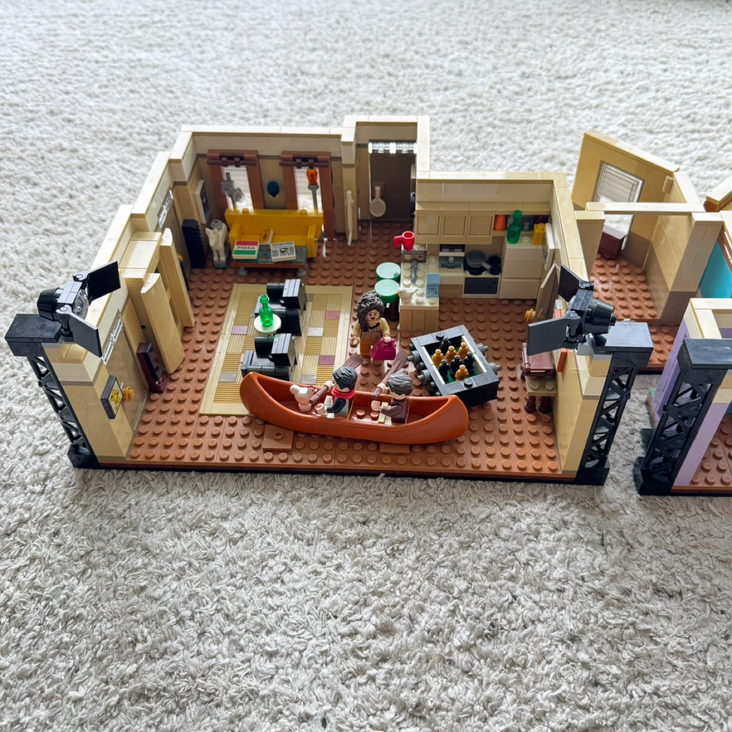 Lego Friends Apartments - photo 4