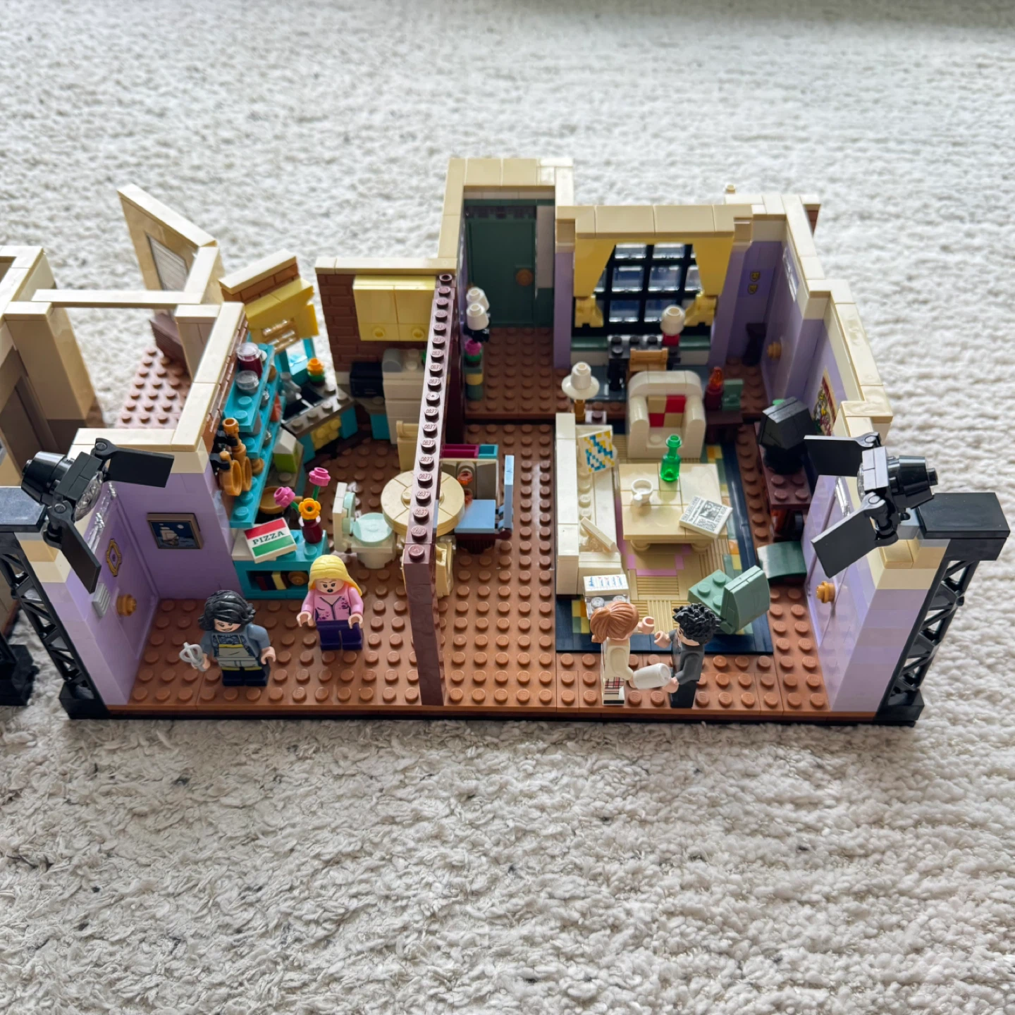 Lego Friends Apartments - photo 3