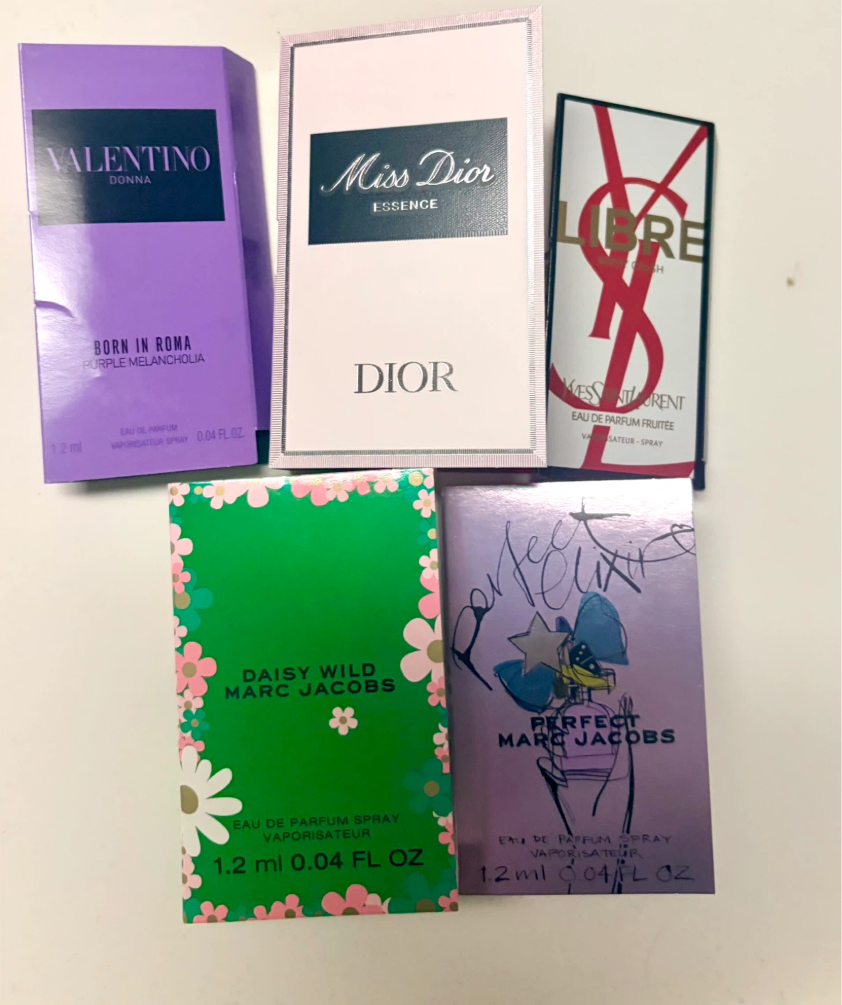 Assorted designer perfume sample set (new )