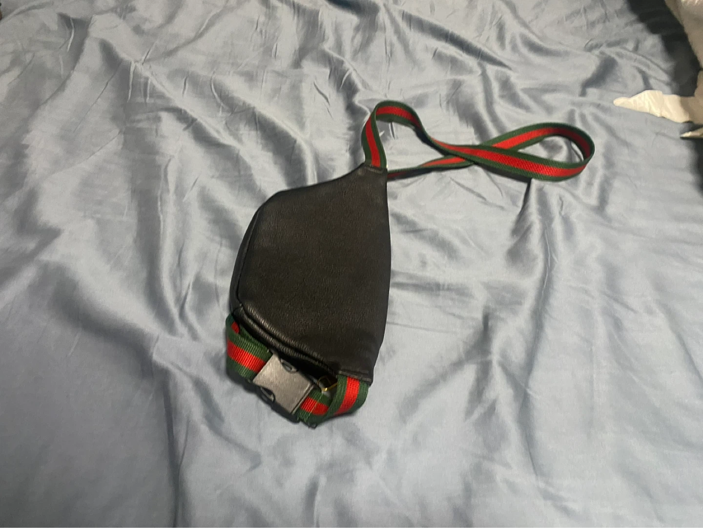 Gucci Black Leather Monogram Belt Bag - photo 2