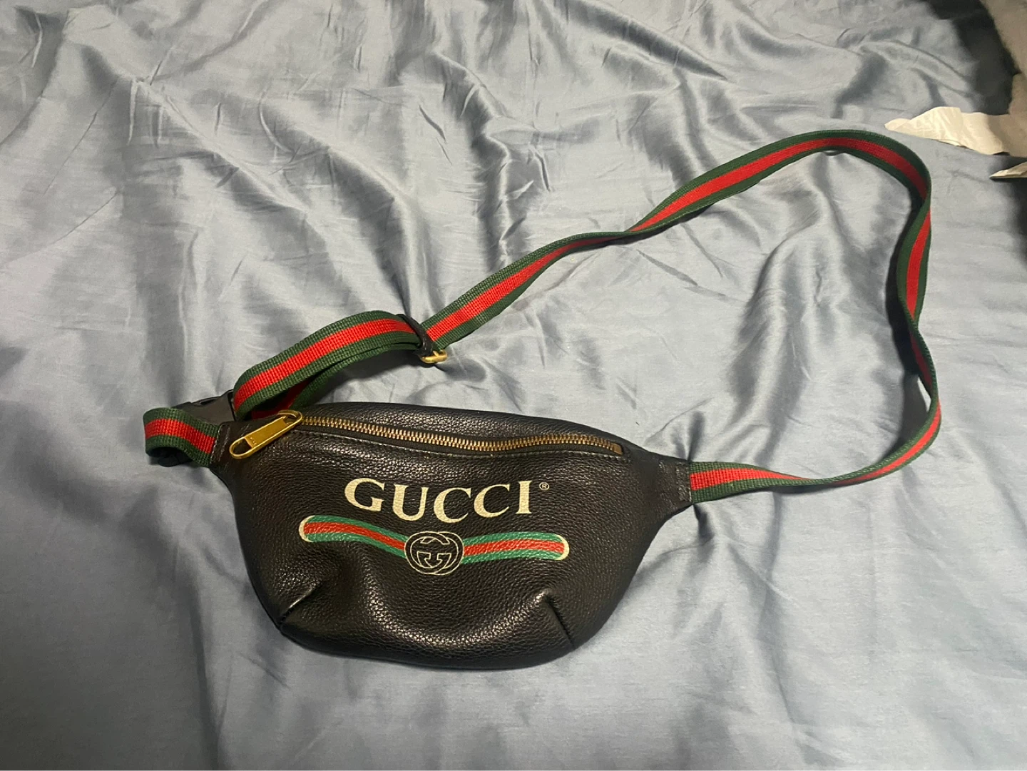 Gucci Black Leather Monogram Belt Bag - photo 3