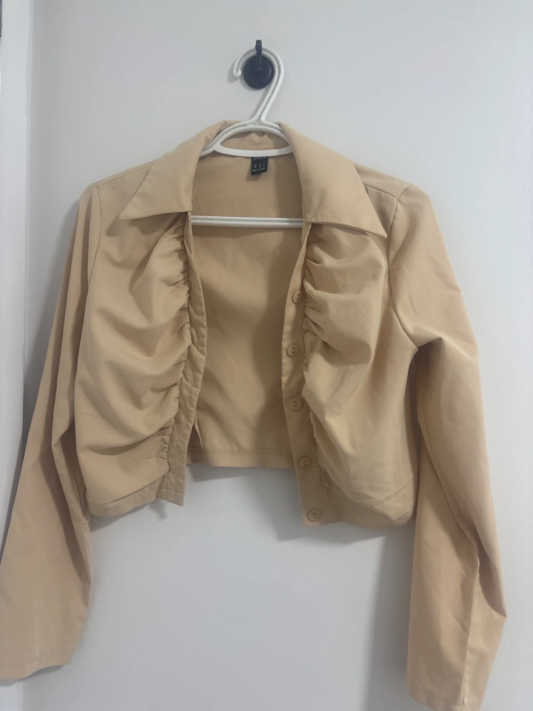 SHEIN Ruched Cropped Shirt Beige