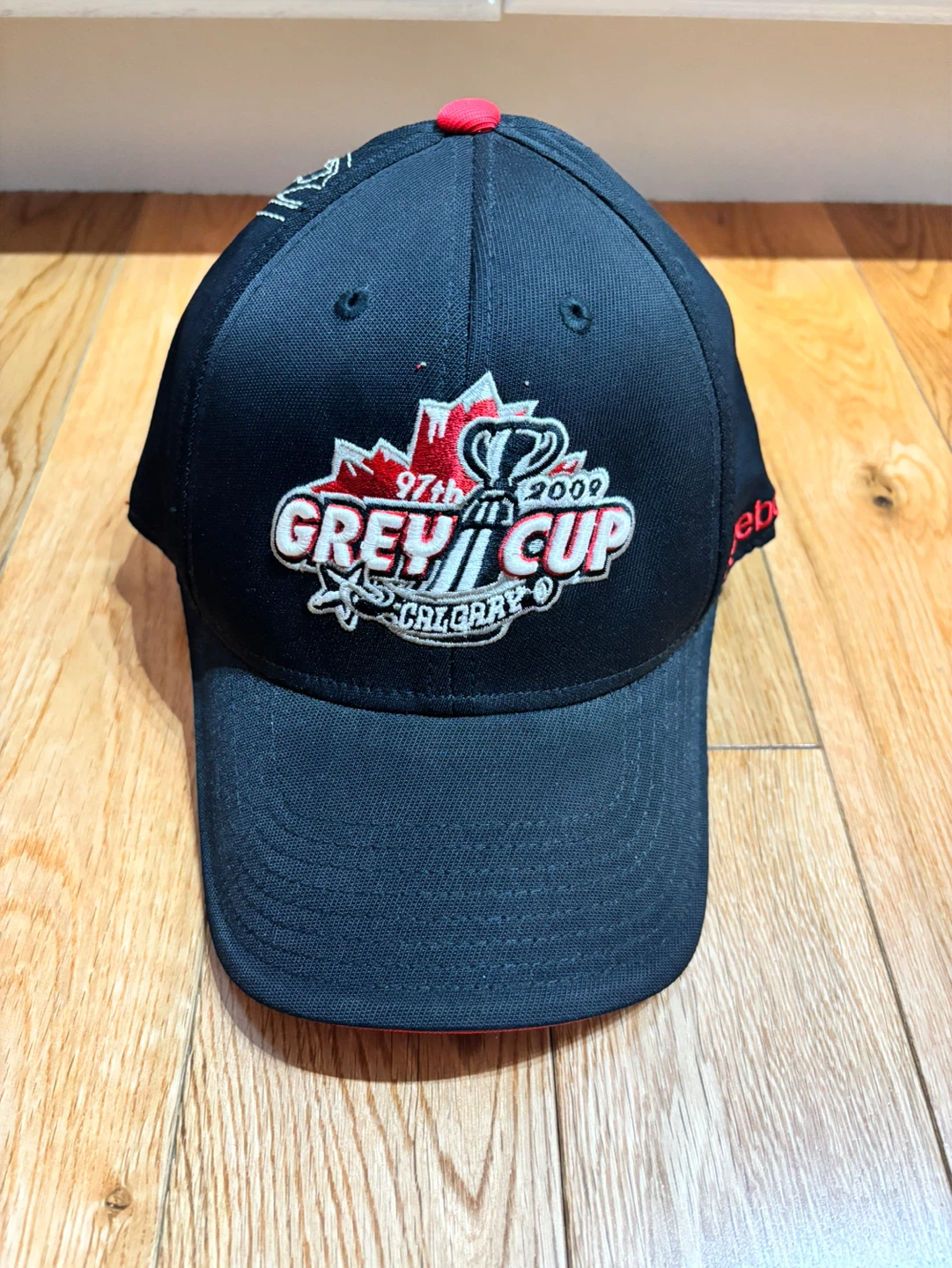 Vintage Official 2009 Calgary 97th Grey Cup Reebok Hat -