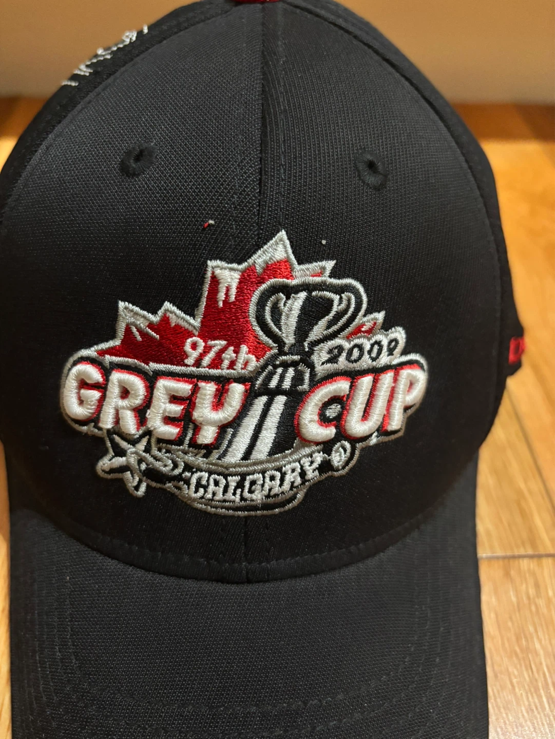 Vintage Official 2009 Calgary 97th Grey Cup Reebok Hat - - photo 2