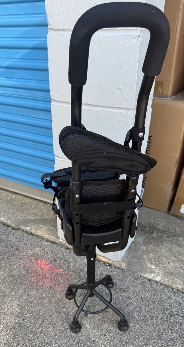 Folding Walking Cane Seat with 330 lbs Capacity - photo 3