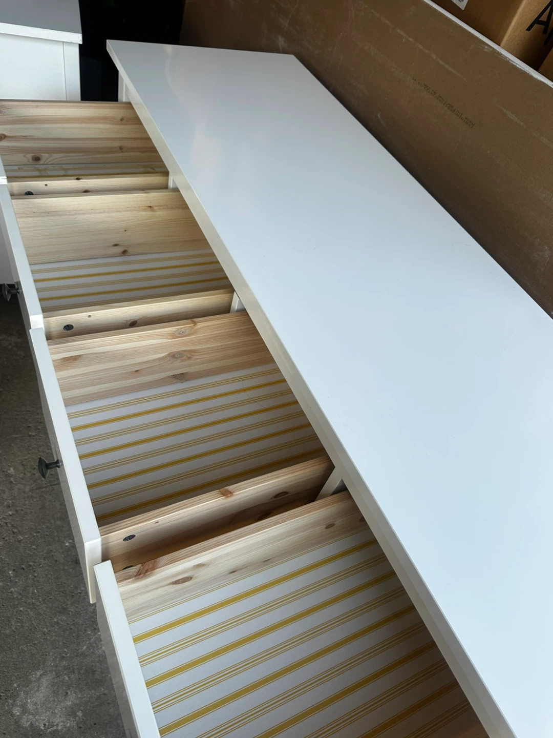 Ikea hemnes dresser (can deliver) - photo 4