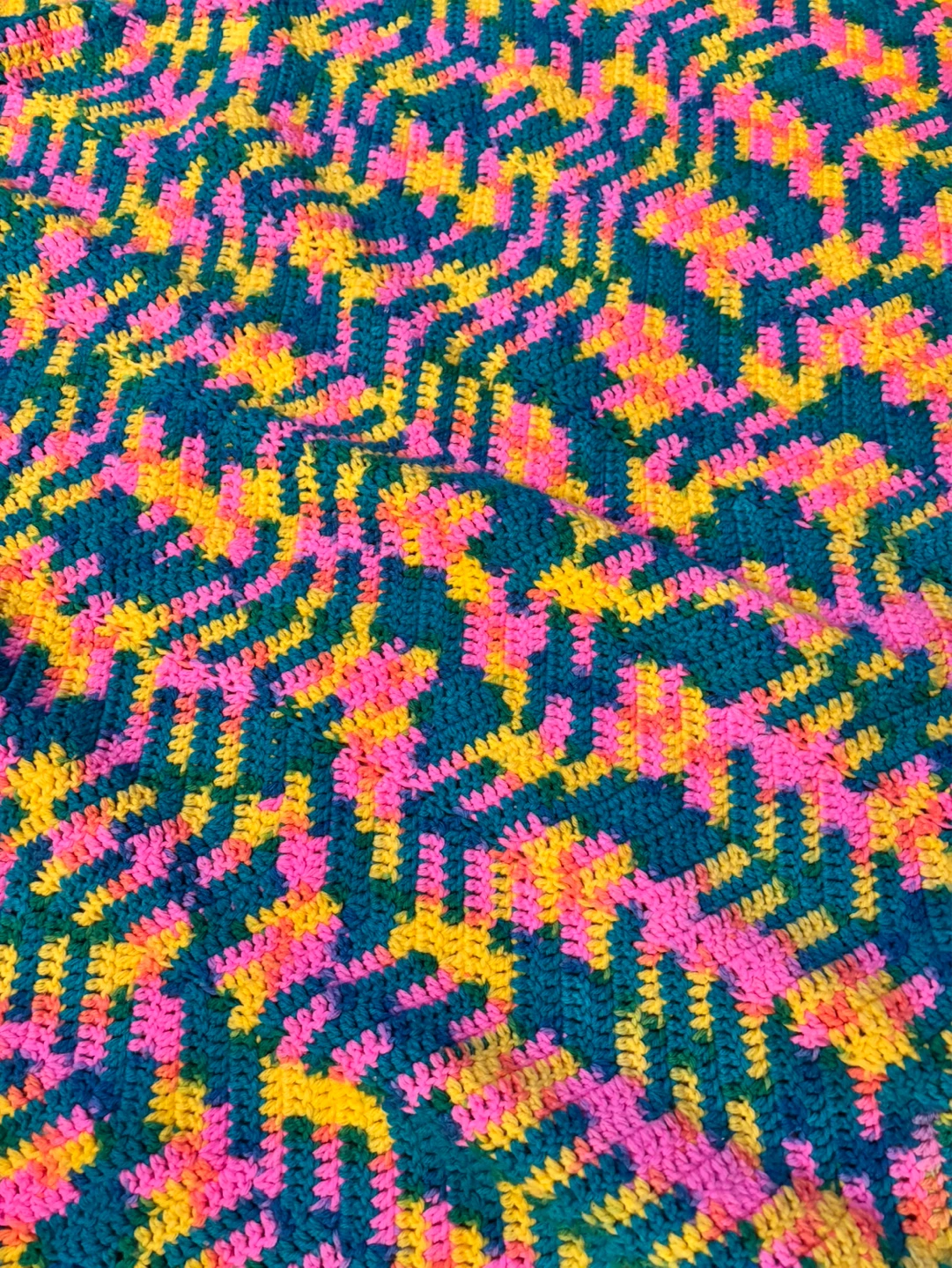 Vintage Handmade Crocheted Afghan-approx. 50"x 75" - photo 2