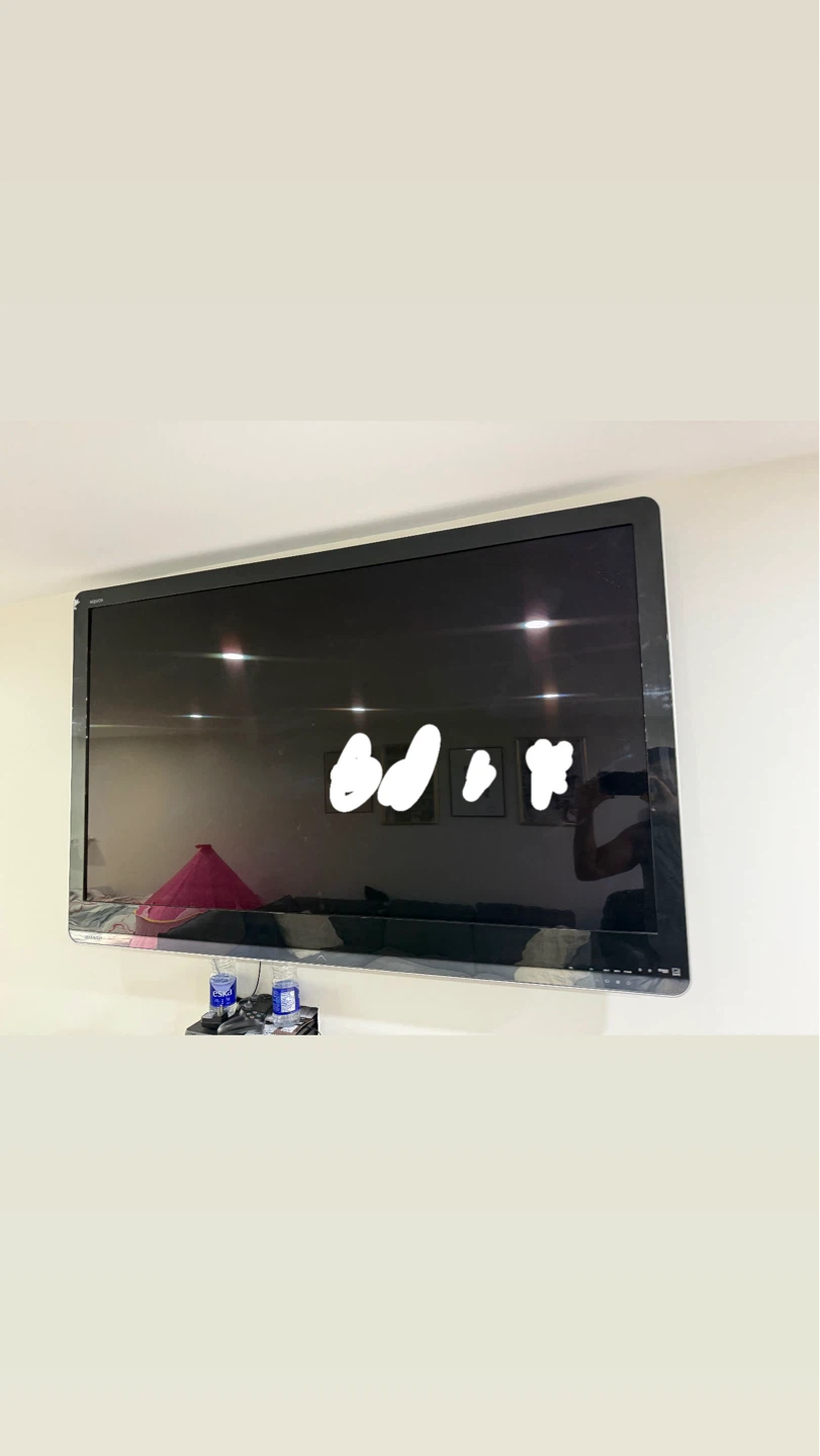 Used Flat Screen TV - photo 2
