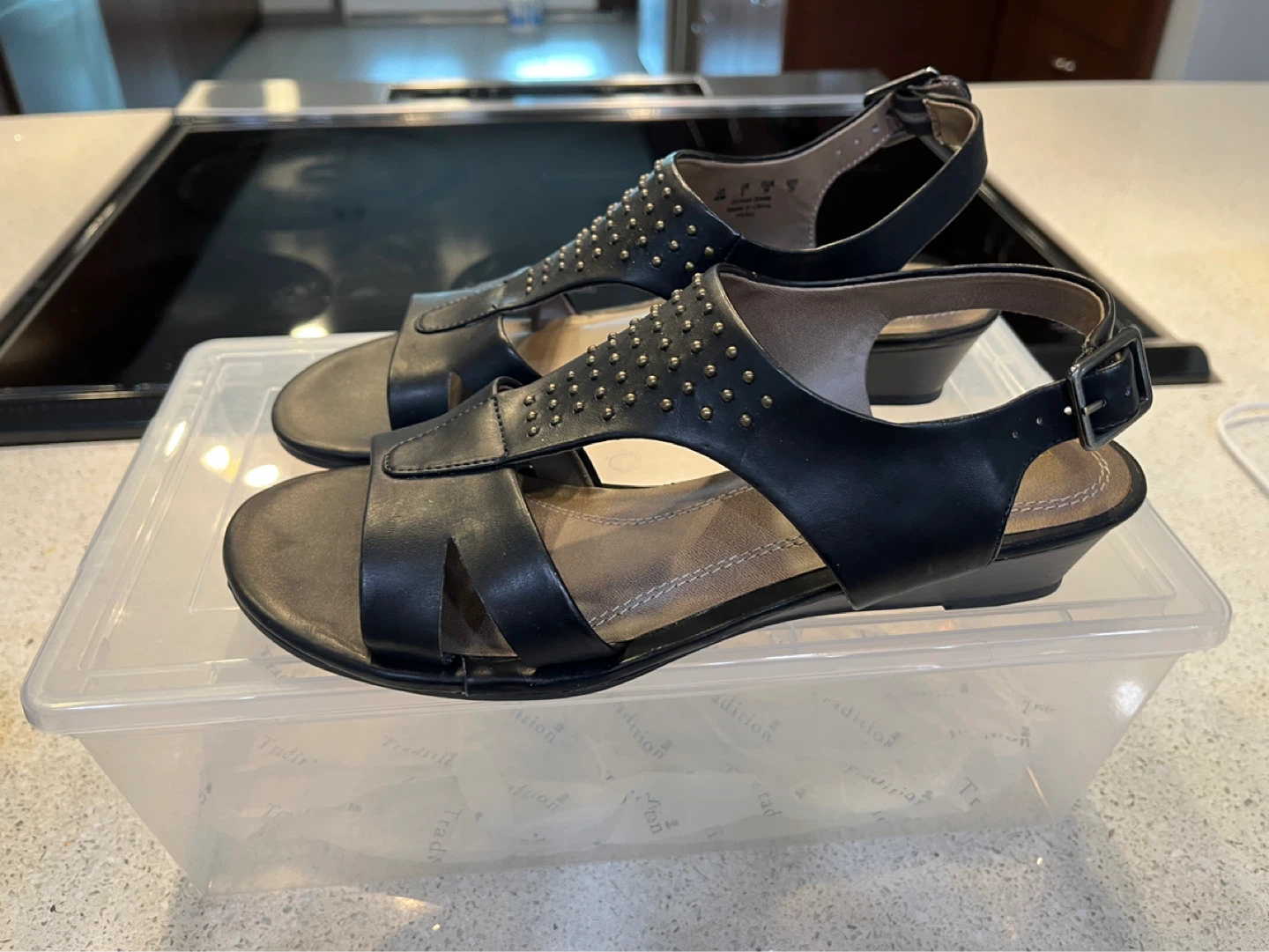Natural Soul Black Studded Wedge Sandals