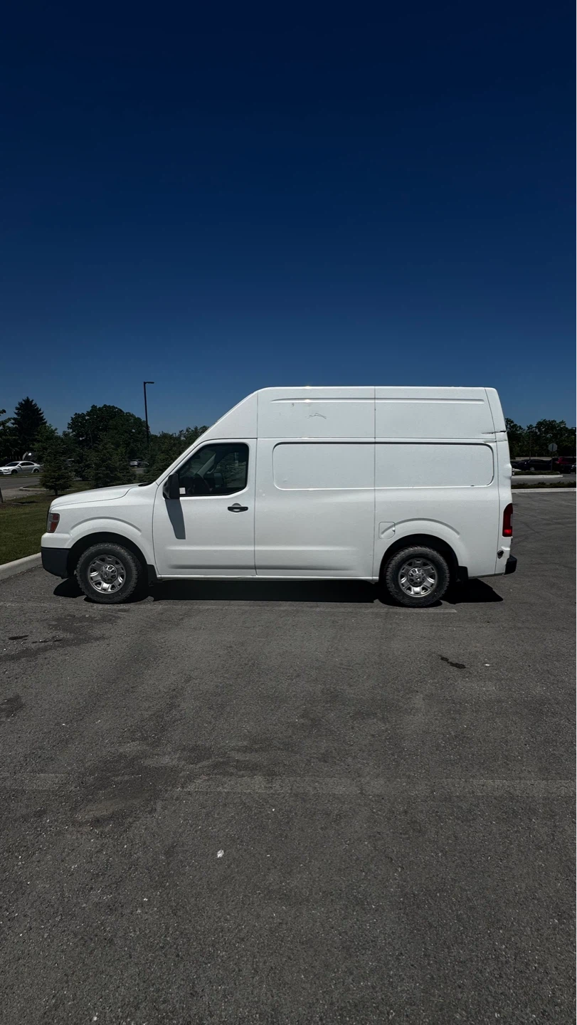 Nissan NV2500 HD Cargo Van
