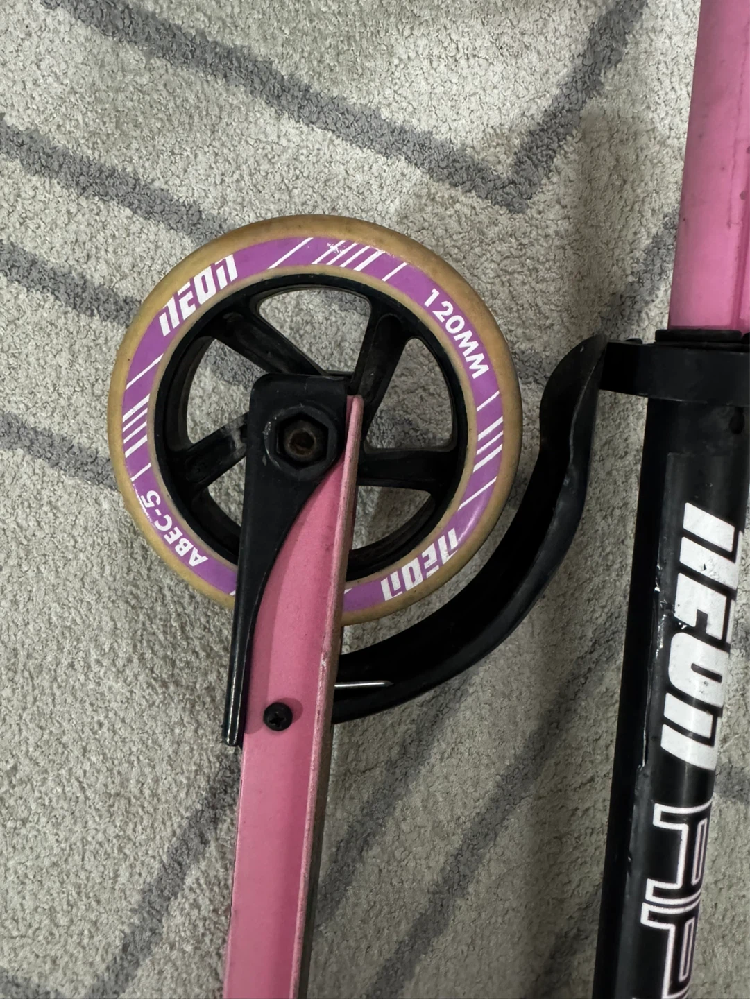 Foldable NEON APEX Pink Scooter - photo 4
