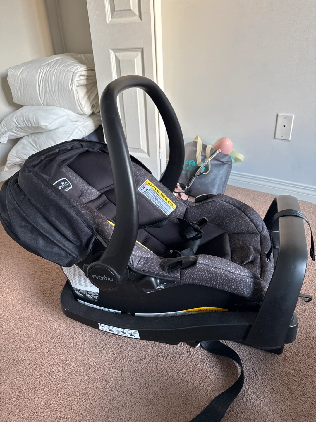Evenflo Infant Car Seat - photo 2