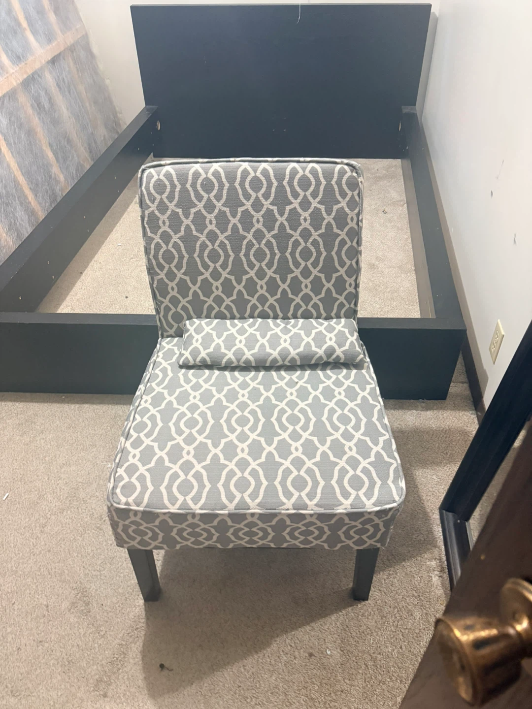 Accent Chair with Geometric Pattern