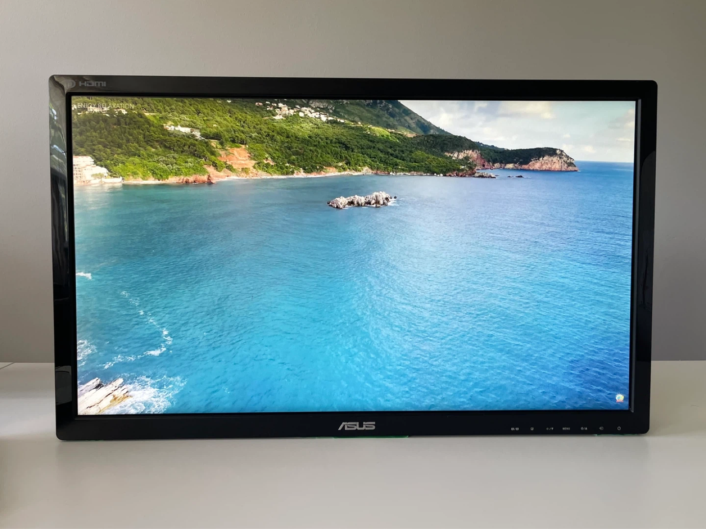 ASUS 27-Inch Desktop Monitor - Great for Work or Gaming