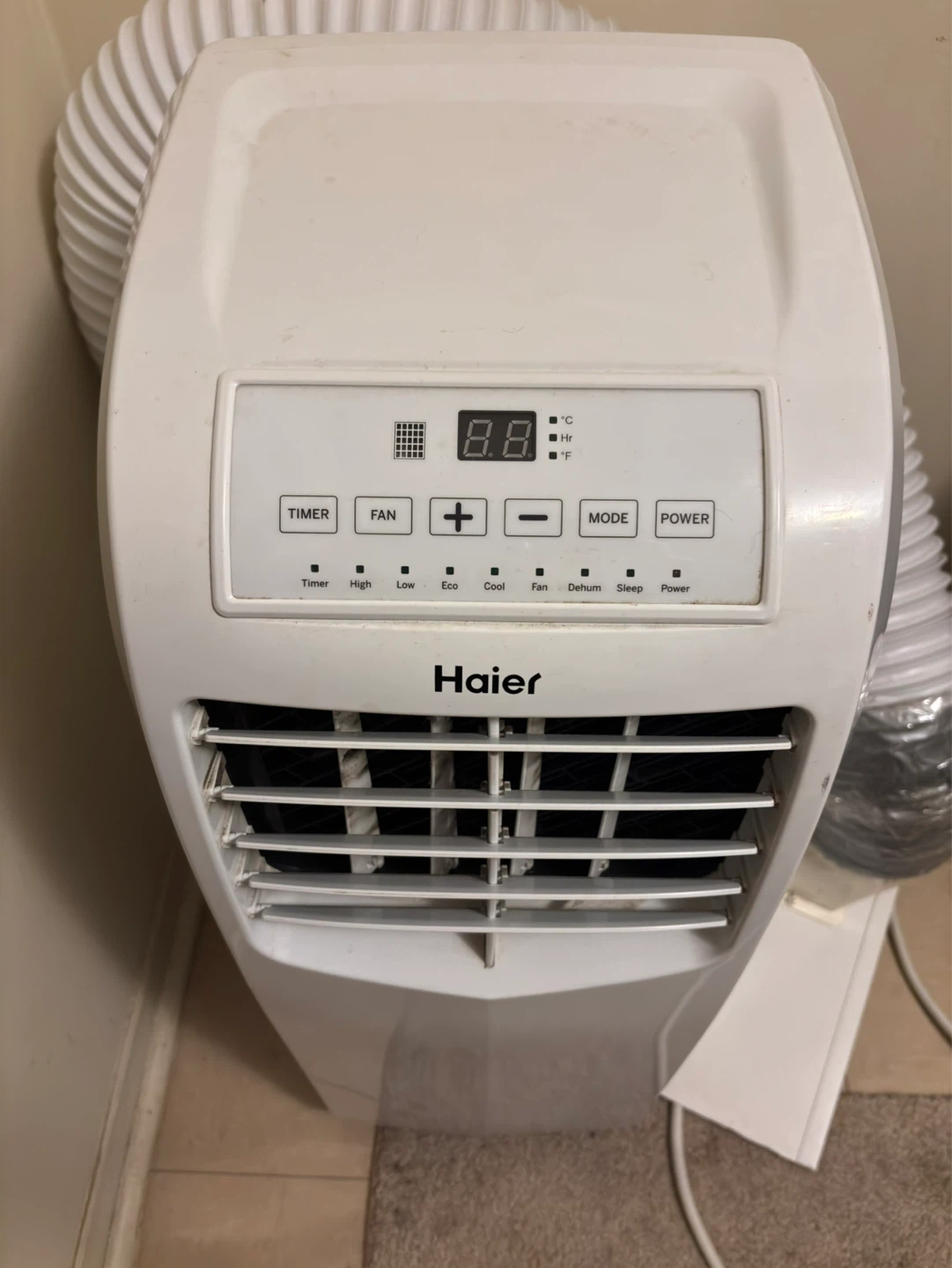 Haier 8,000 BTU Portable Air Conditioner + Remote + Hose - photo 5