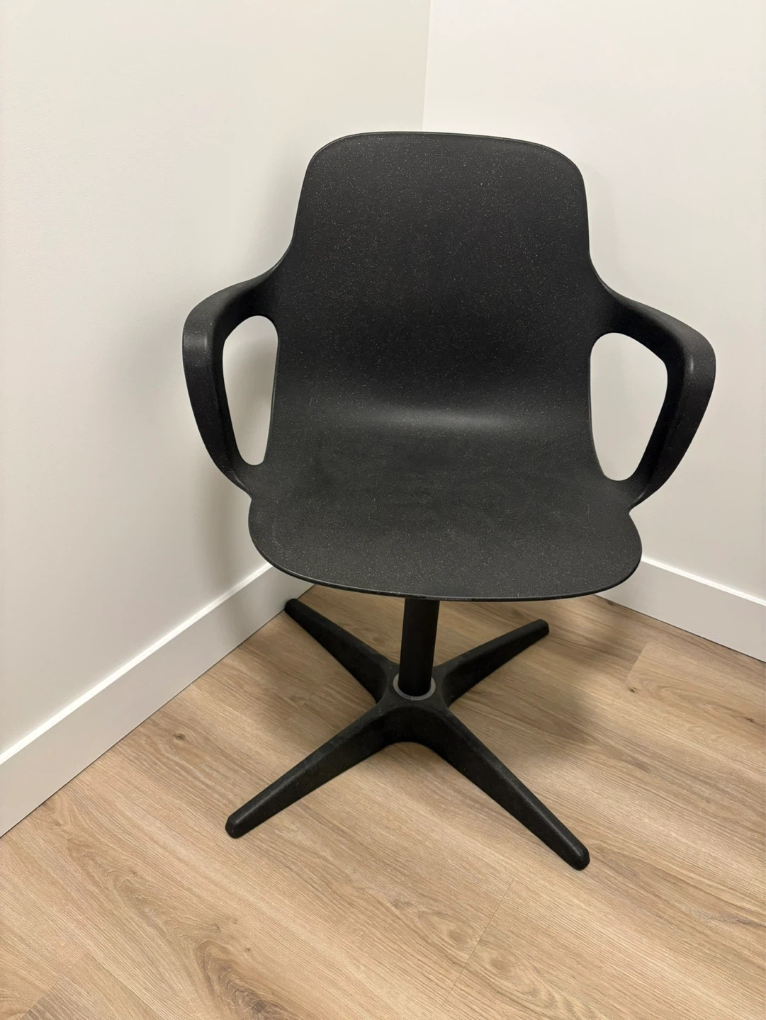 IKEA ODGER Swivel Chair