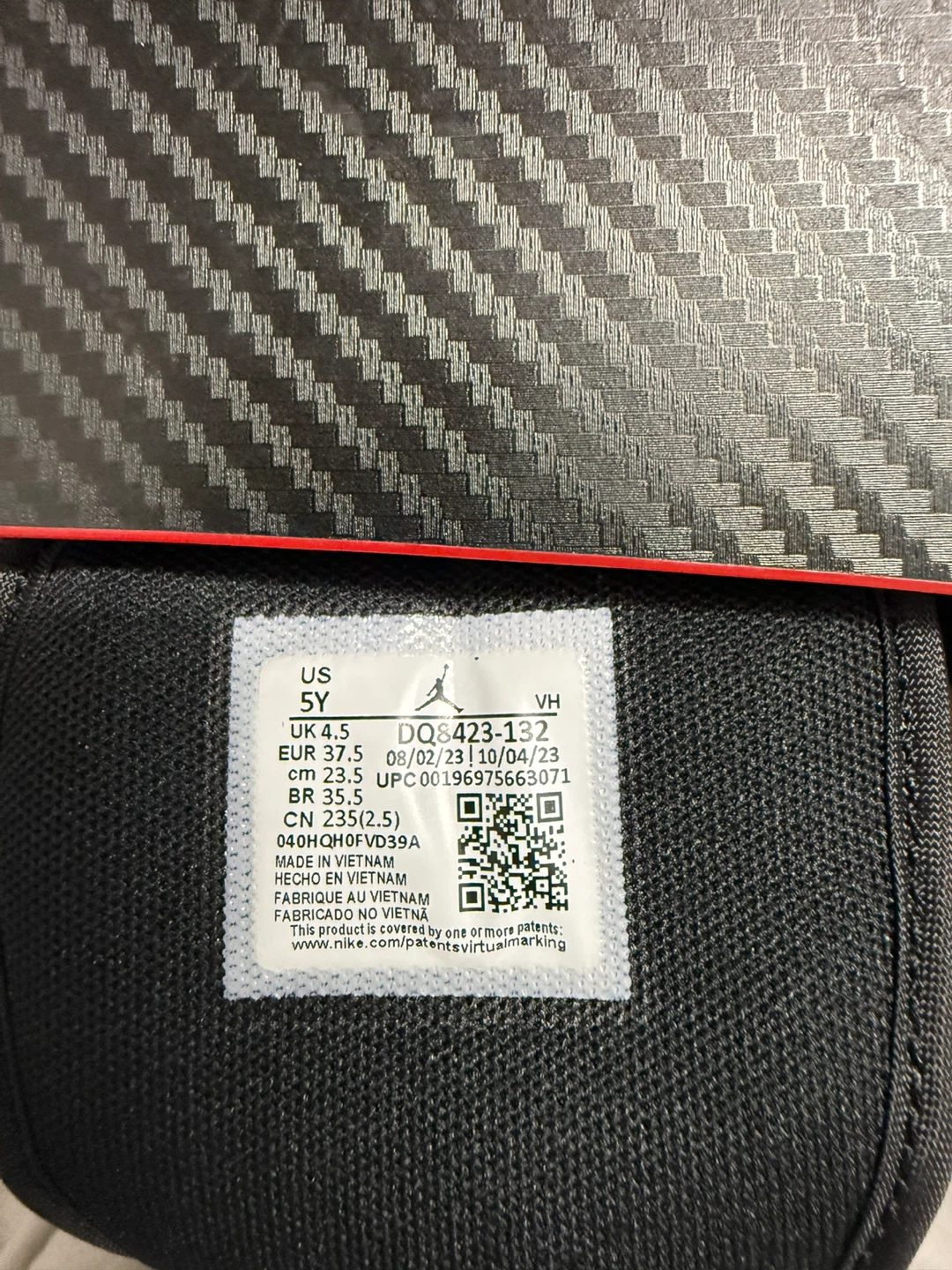 Air Jordan 1 Mid (GS) White/Black Shoes - photo 3