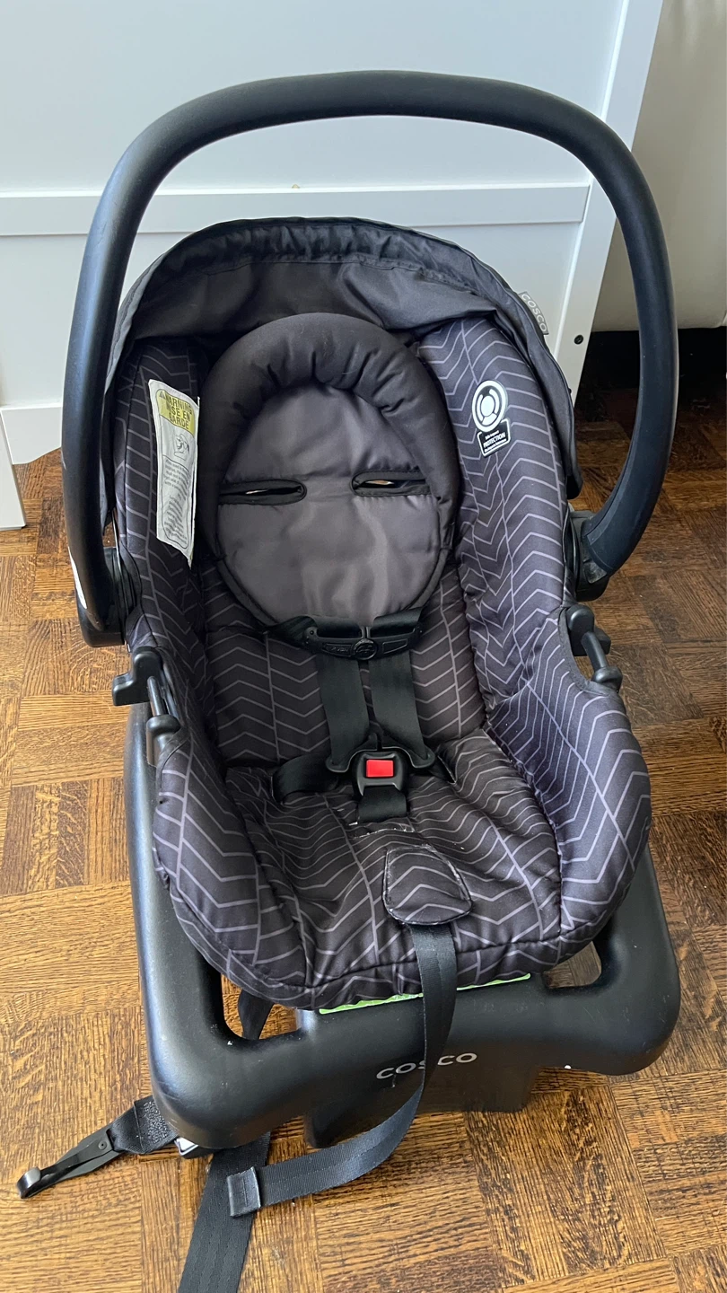 Infant car seat Cosco brand - photo 3