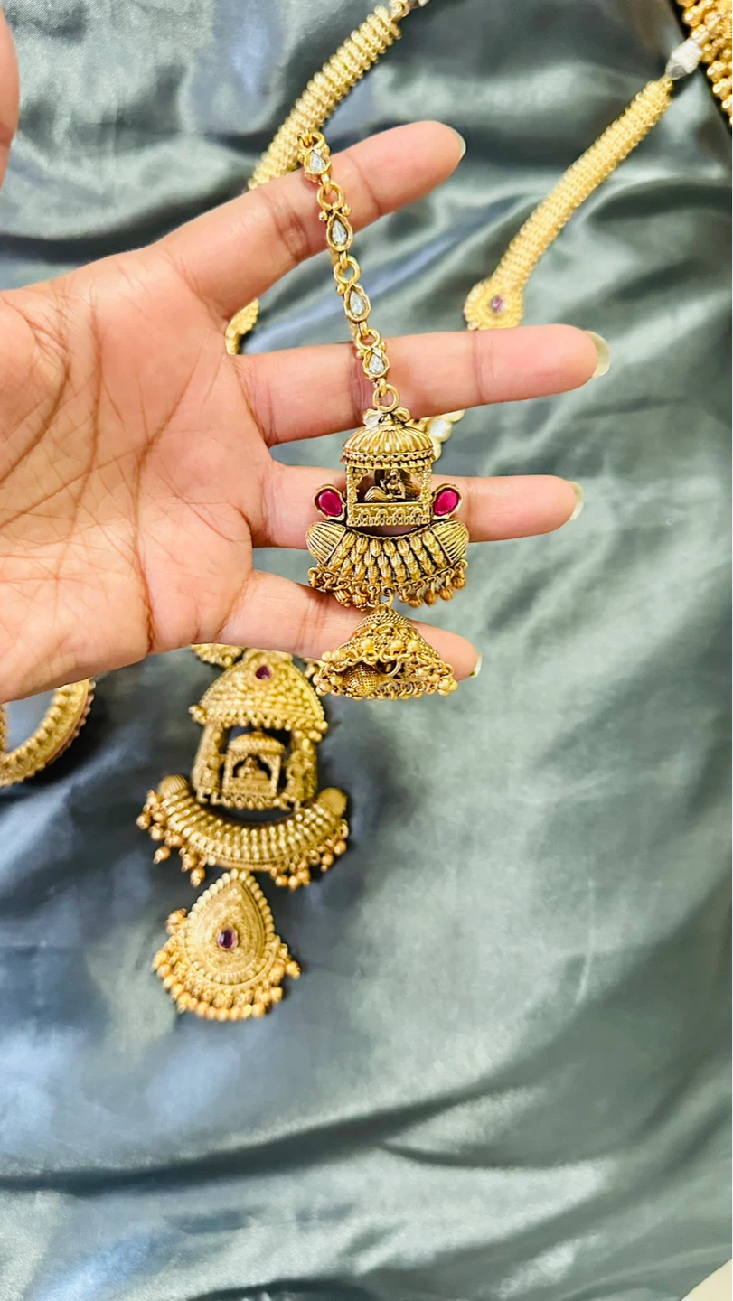 Gold Necklace and Bangles Set - photo 2