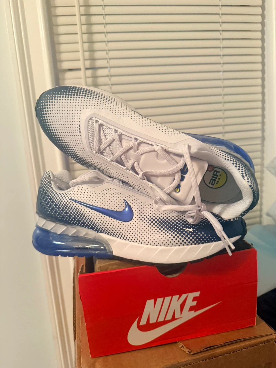 Nike Air Max Phoenix Men's Running Shoes - photo 3