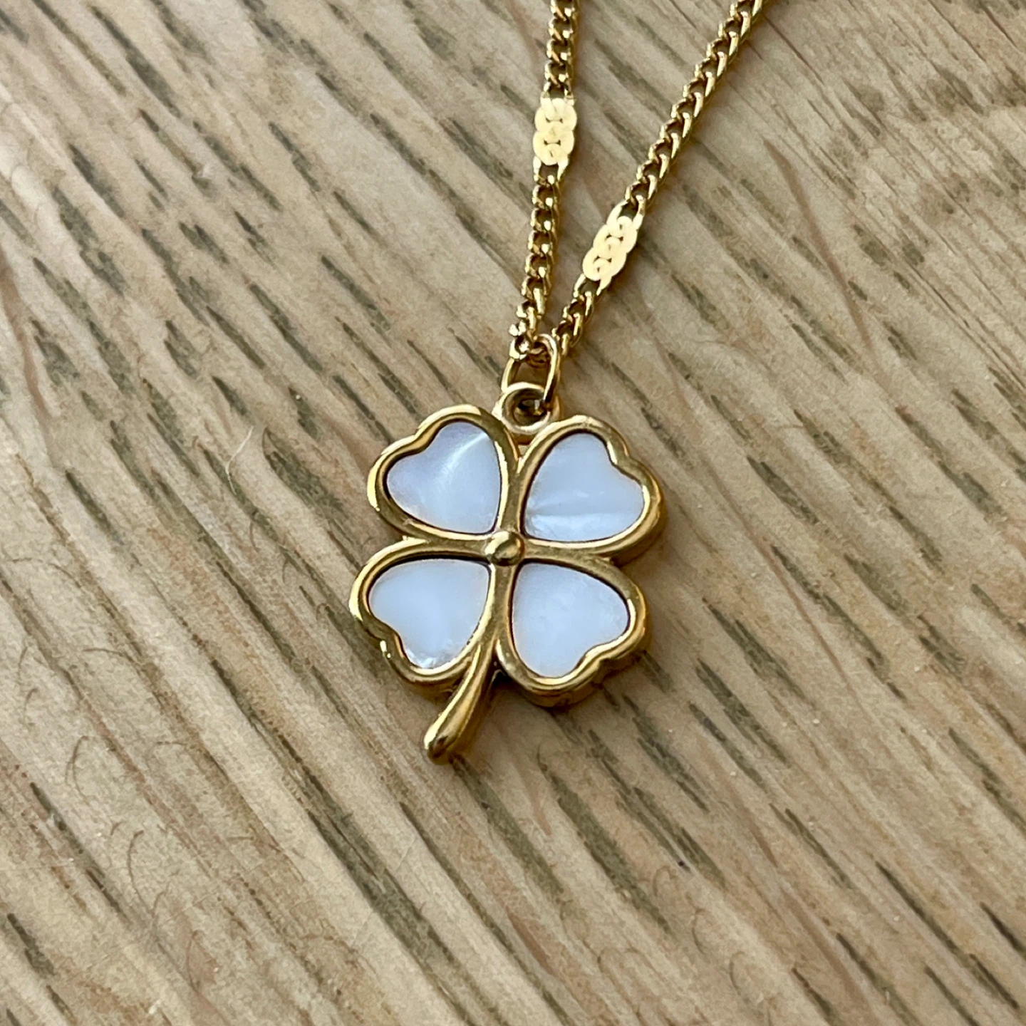 Four leaf clover stainless steel necklace - Good luck