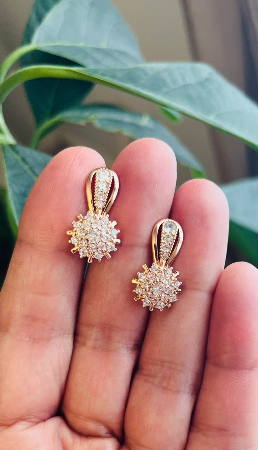 Gold plated  Dangle Earrings with zircons
