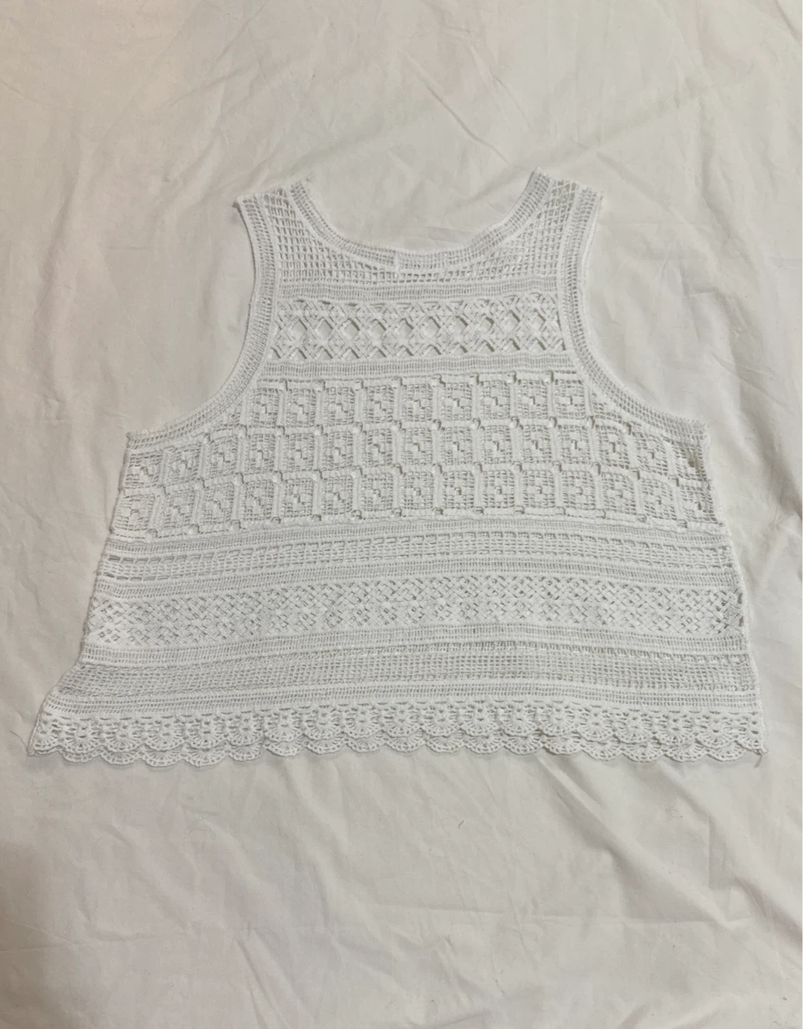 Lacy Crochet Tank Top - photo 2